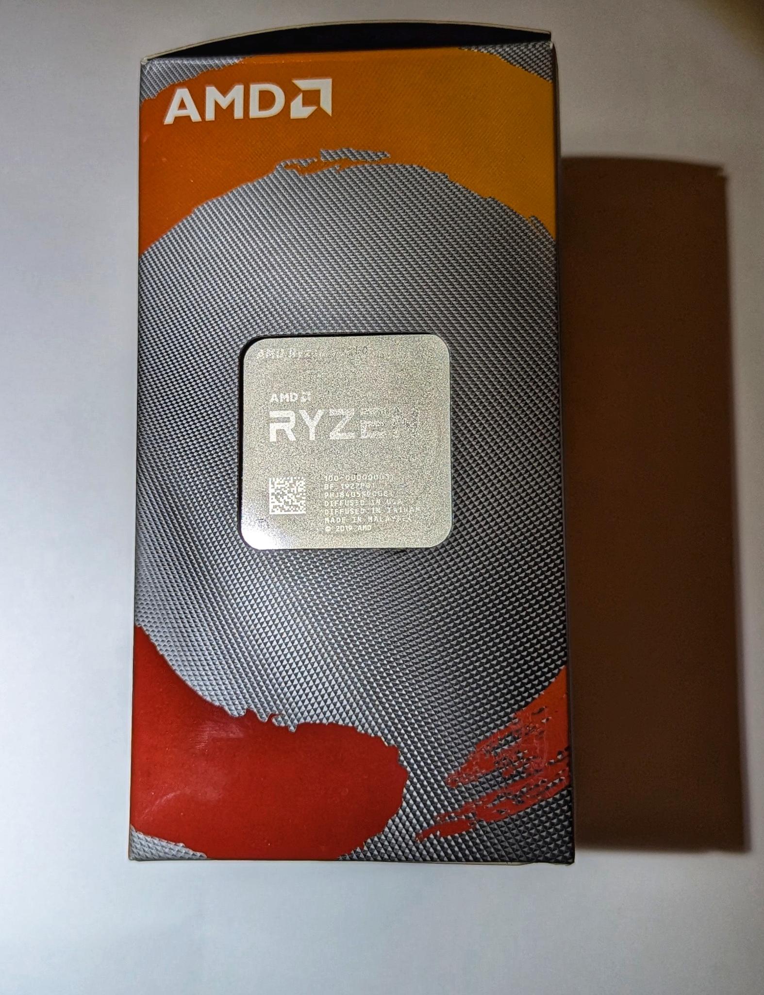 AMD Ryzen 5 3600 with original Wraith Cooling solution