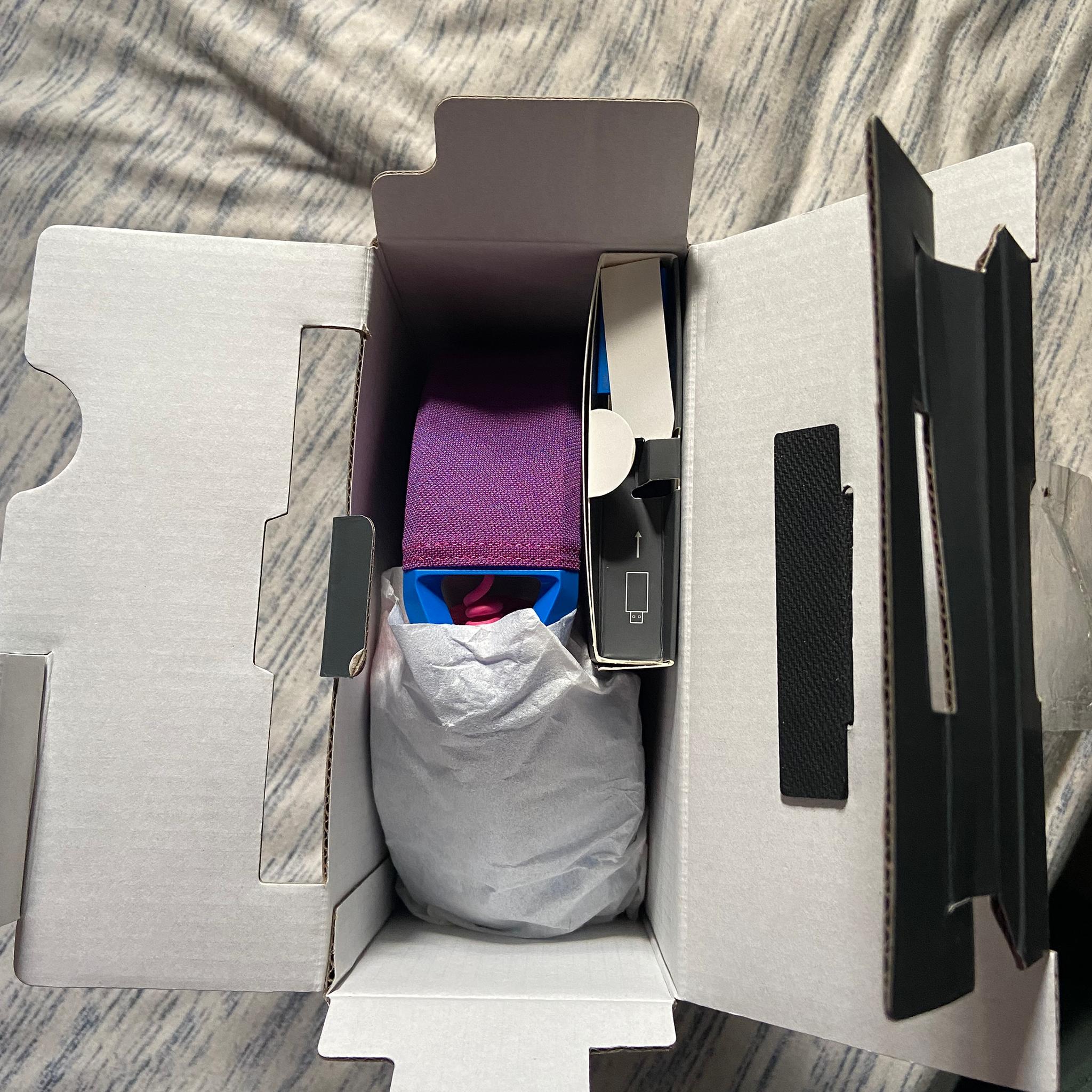 Blue raspberry LOGITECH G435 headset