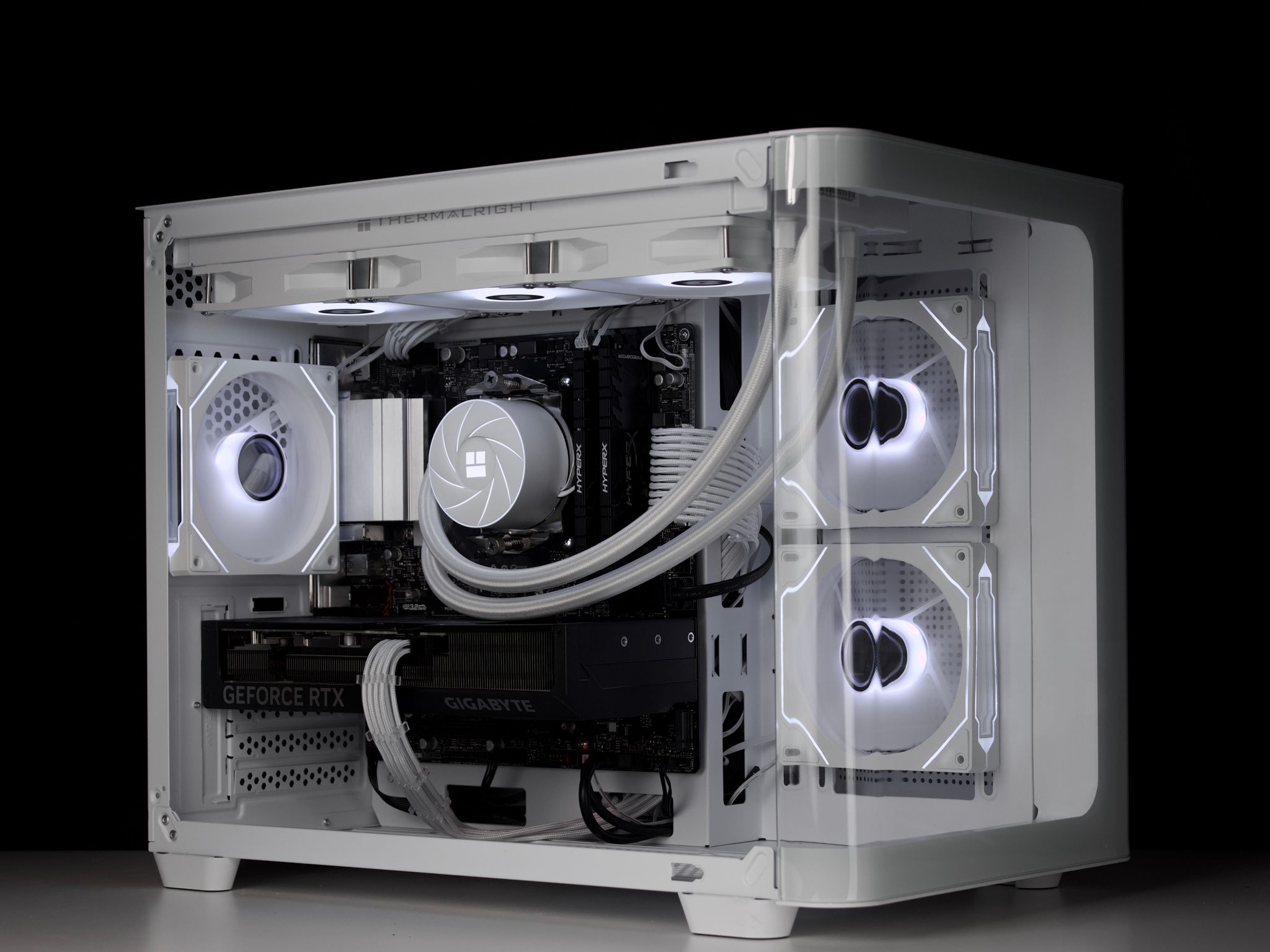 ❄️🧊💎- Whiteout 1440P Gaming PC | RTX 4070, Ryzen 7 5700X, 32GB RAM, 1TB SSD ❄️🧊💎