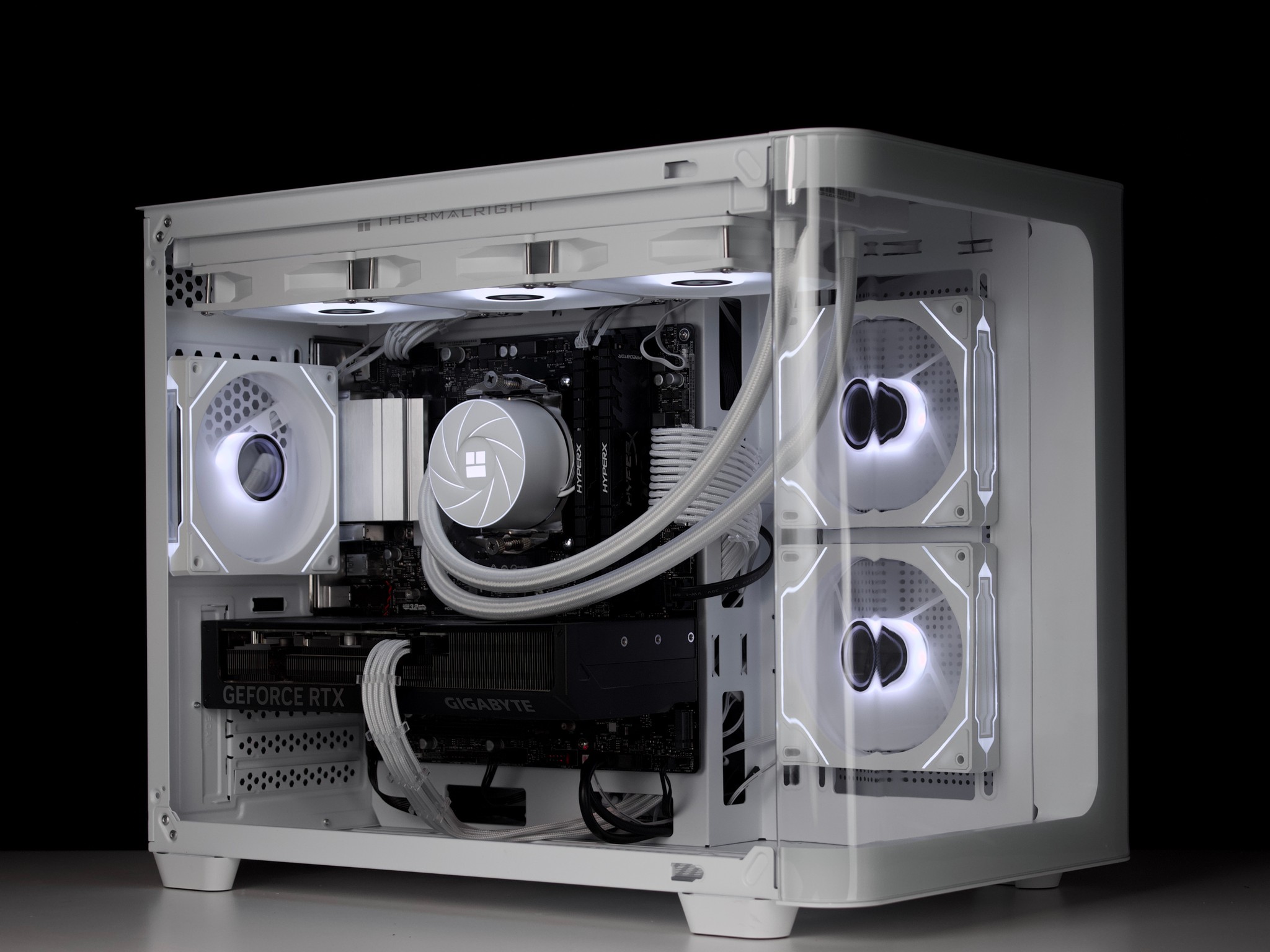 ❄️🧊💎- Whiteout 1440P Gaming PC | RTX 4070, Ryzen 7 5700X, 32GB RAM, 1TB SSD ❄️🧊💎