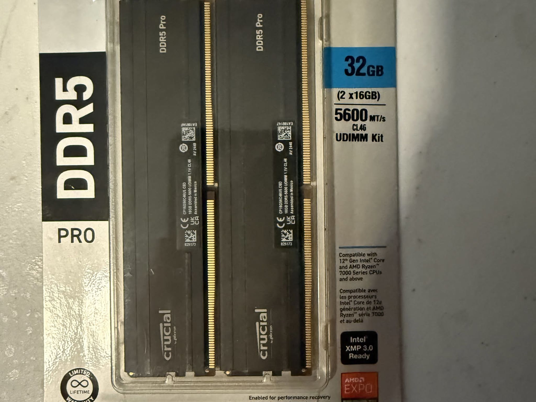 Crucial Pro Series 32GB (2x16GB) DDR5 RAM Kit