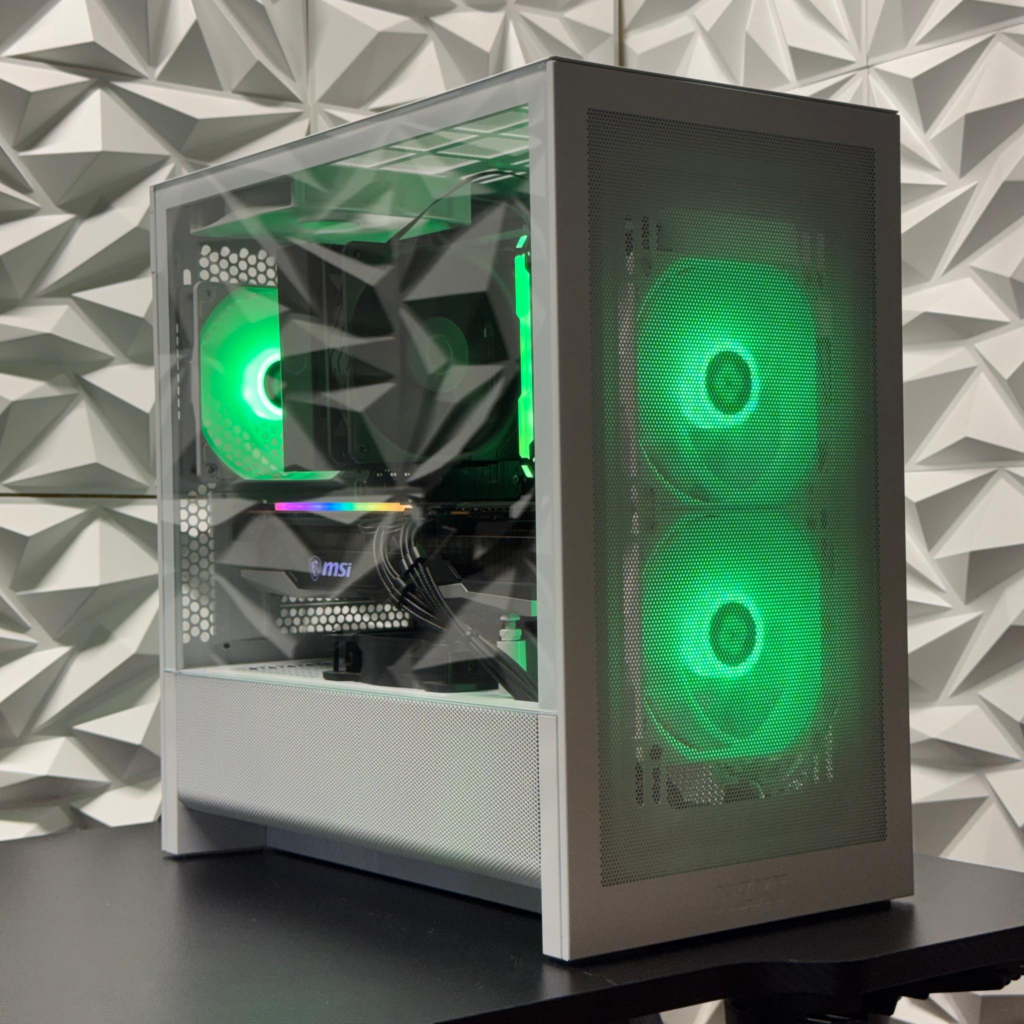 RX 6750 XT 12GB / Ryzen 5 5600 / 16GB 3200Mhz Ram / 512GB SSD / Fortnite / Warzone / BF6