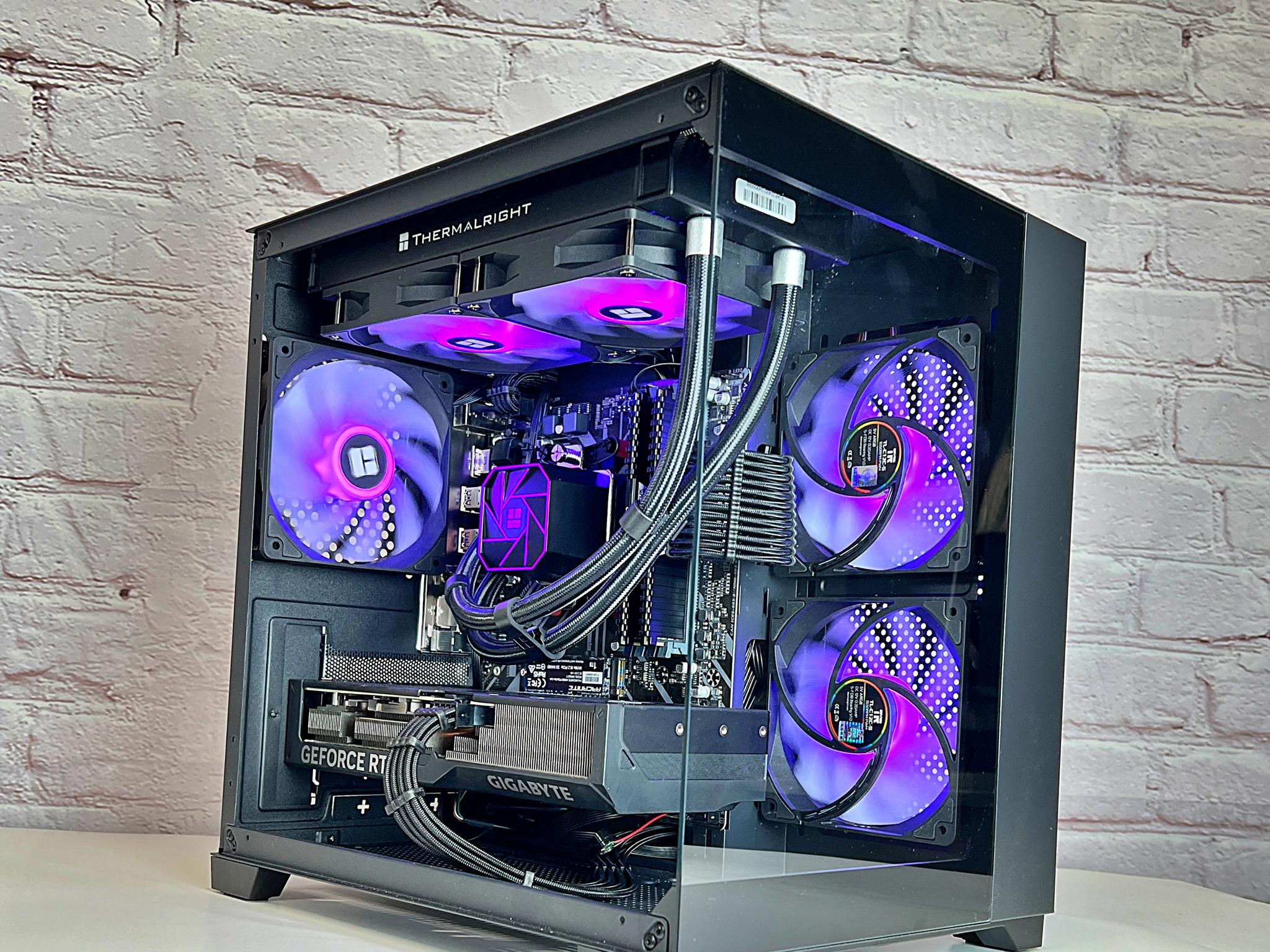 Liquid Cooled RTX 4070 Ryzen 5 5600X 32GB RAM 1TB M.2 Win 11 Gaming PC