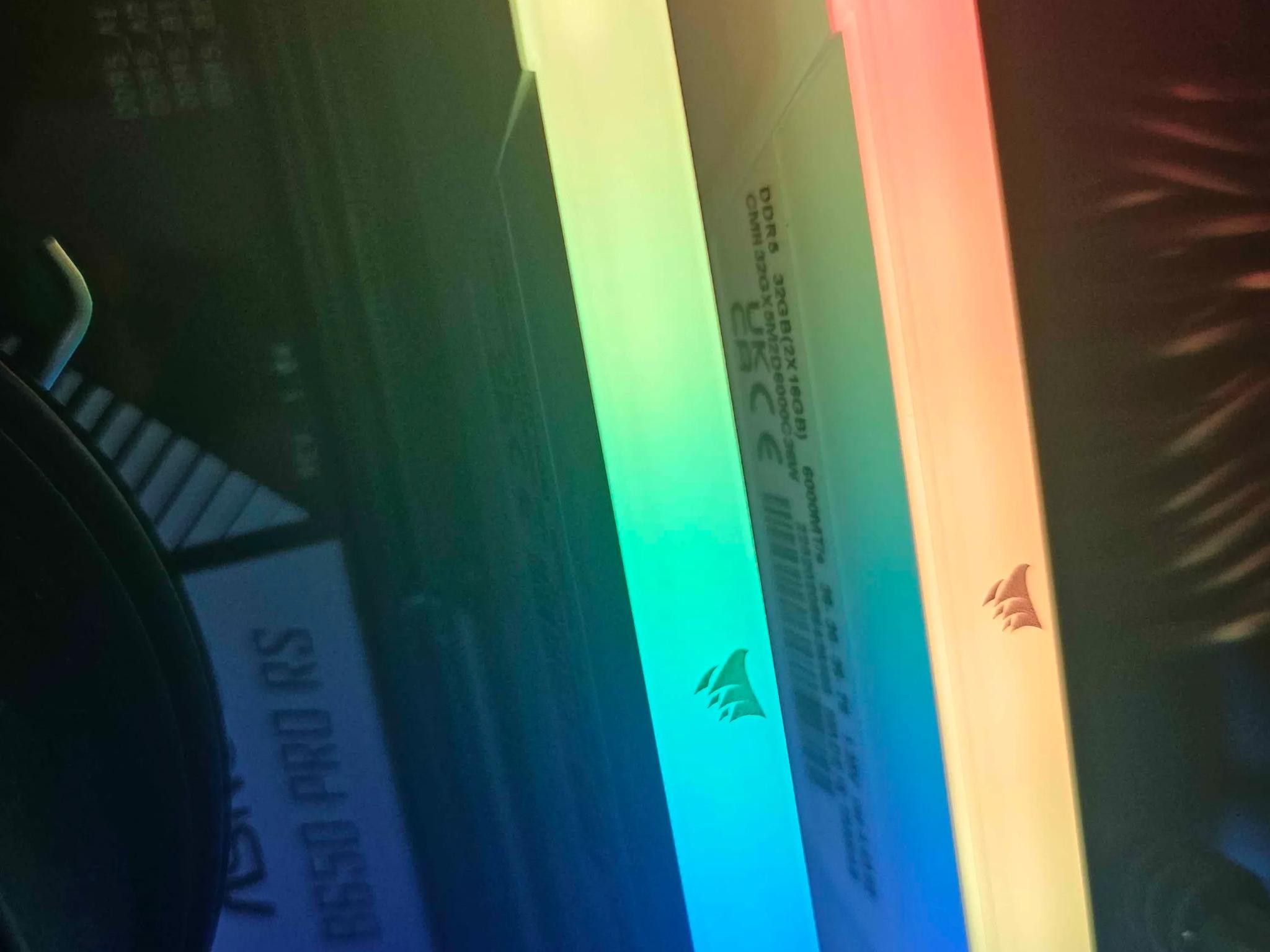 32GB (2x16) Corsair Vengeance RAM (WHITE) DDR5 6000 MT/s CL36