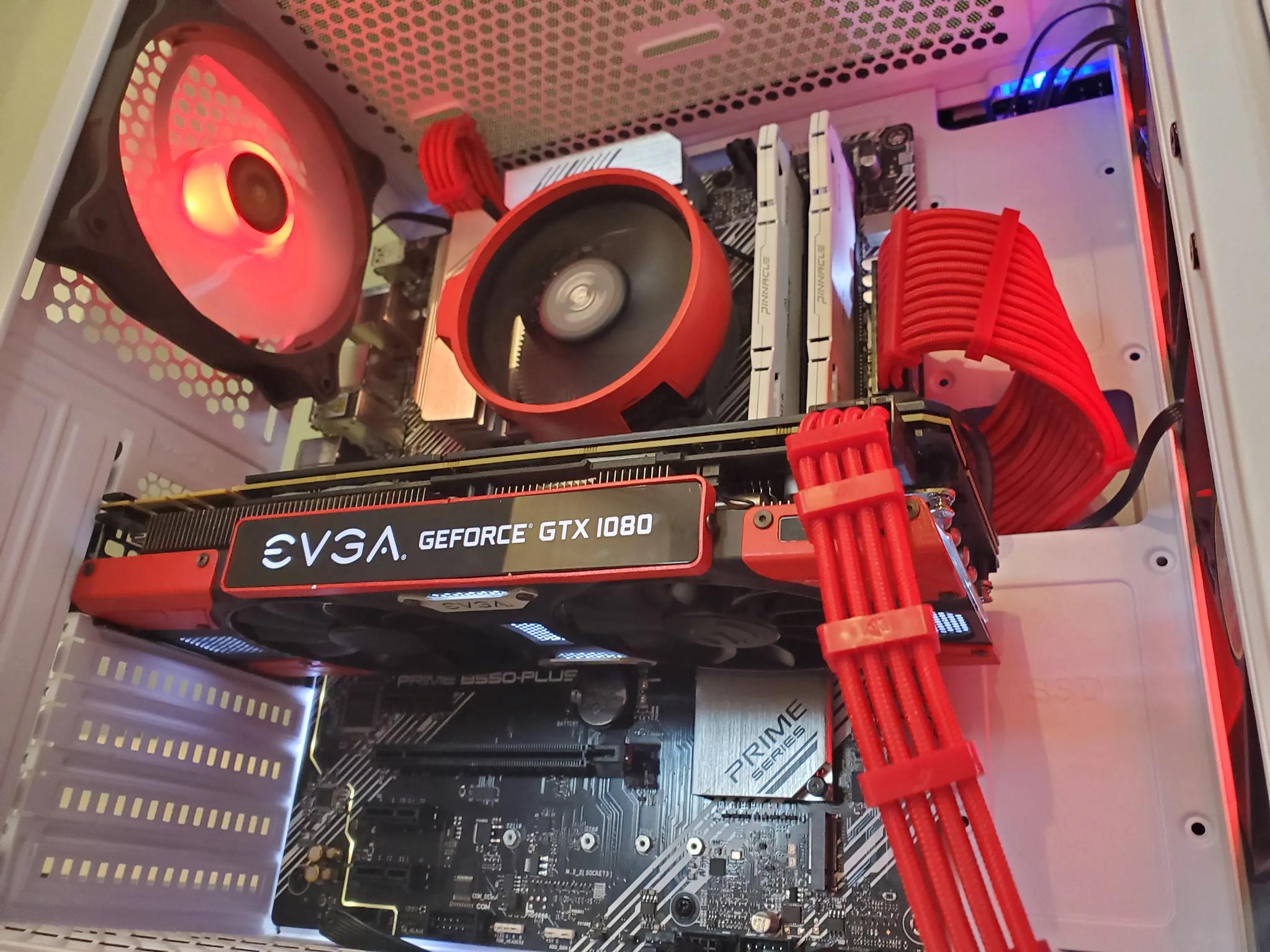 Red Ryzen 5 / GTX 1080 build