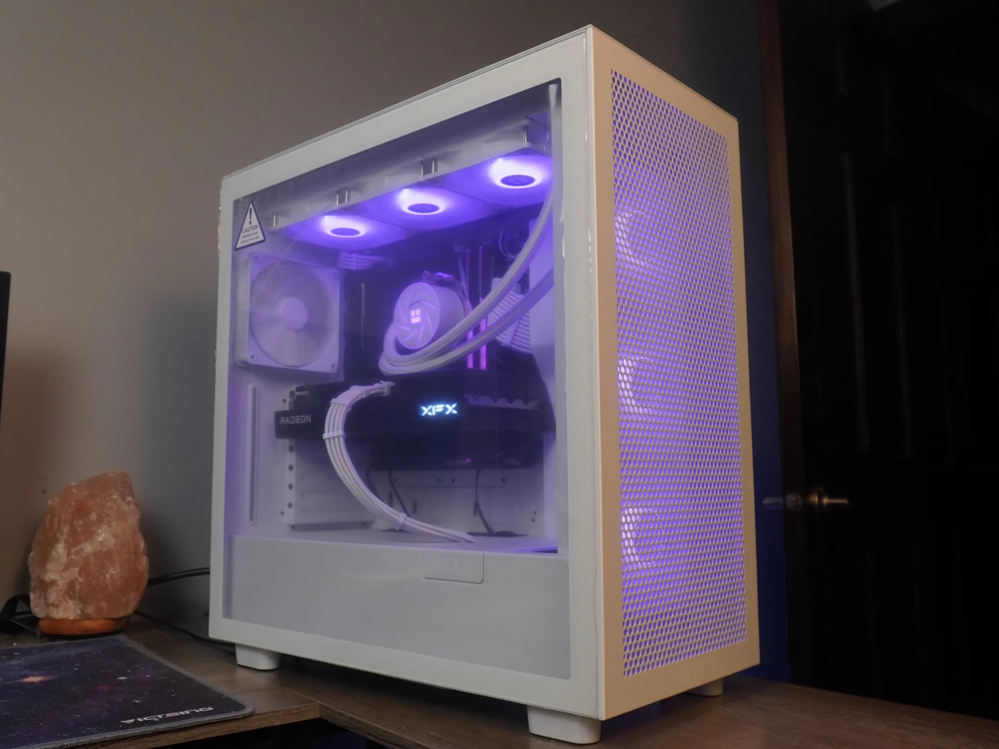 🤍ARCTIC🤍 PRICE TO PERFORMANCE 💪 1440p/1080p MACHINE  🧡RX 9060XT 16GB 🧡 Ryzen 5 9600x | 2TB NVME