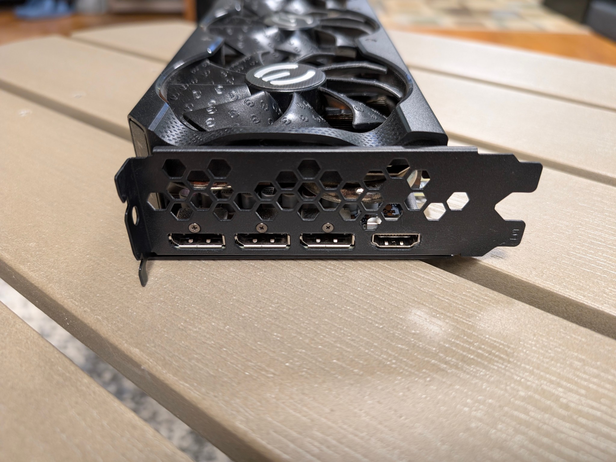 EVGA GeForce RTX 3090 XC3 ULTRA GAMING