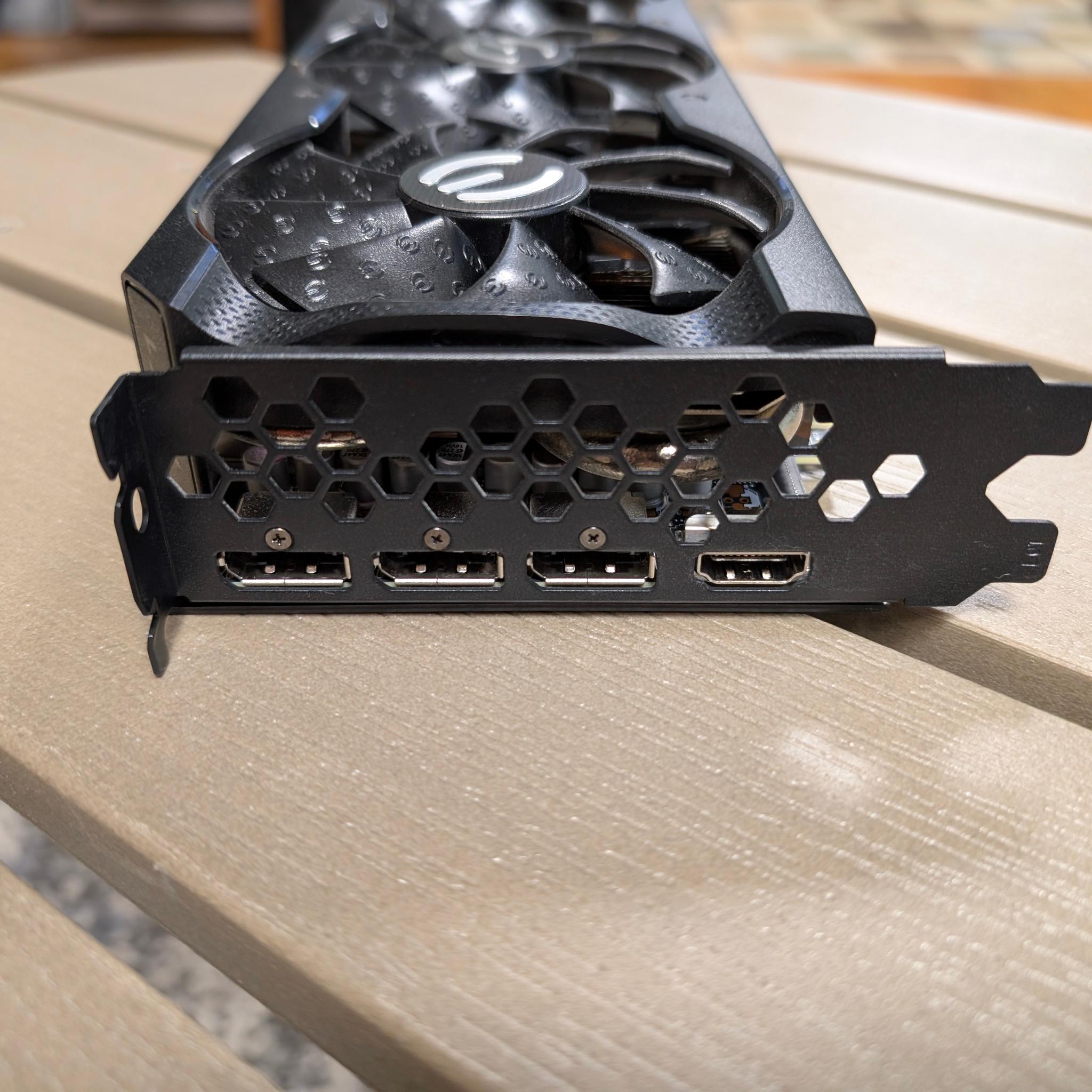 EVGA GeForce RTX 3090 XC3 ULTRA GAMING