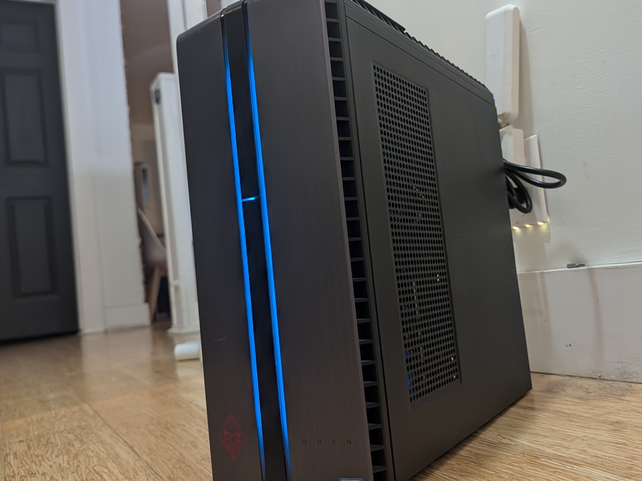 HP OMEN gaming PC | I5 7400 | GTX 1060 | 16GB | 1.5 TB SSD/HDD |