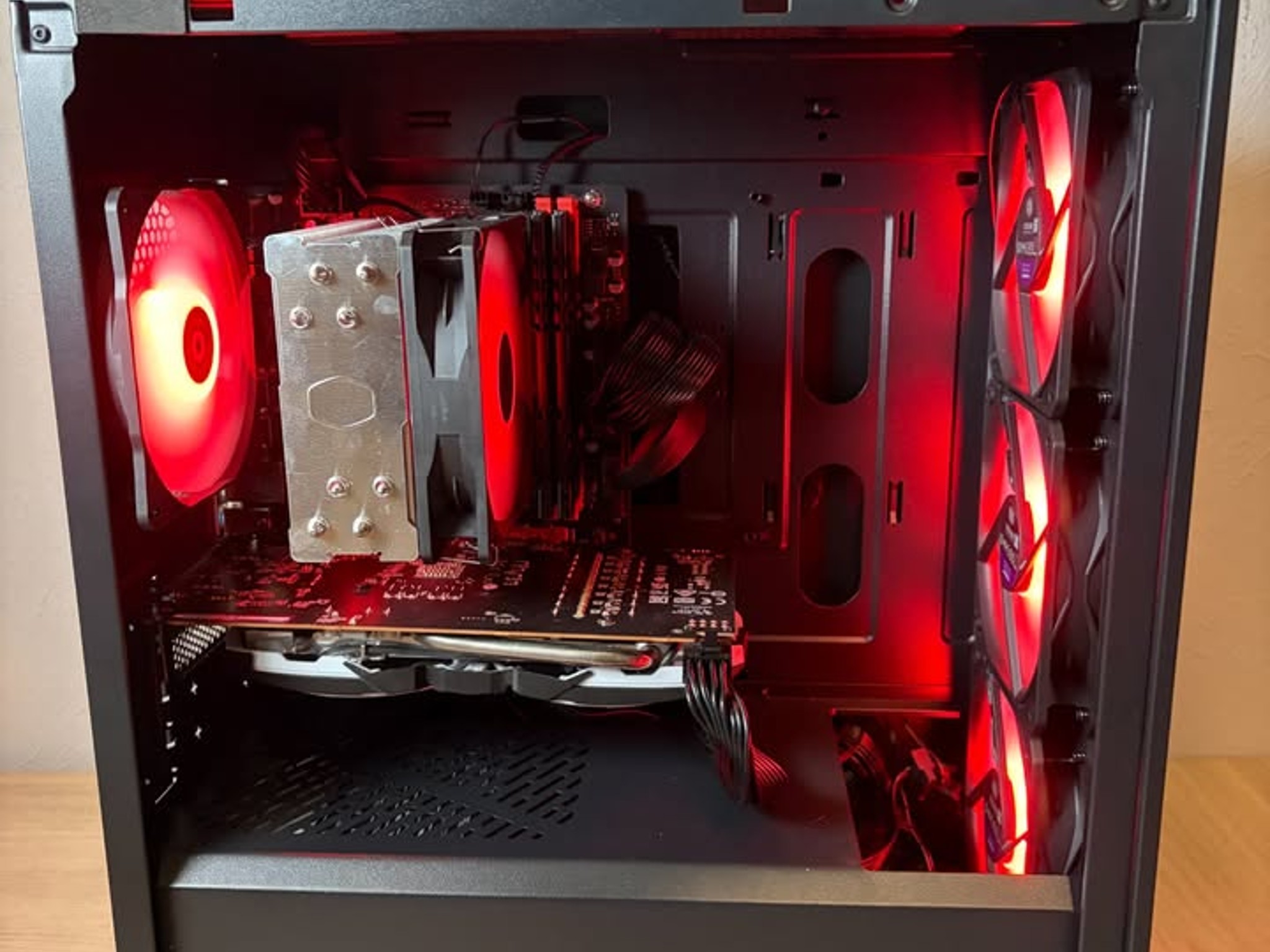 RX 6600 + Ryzen 5 3600 Custom Gaming PC