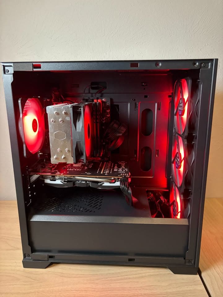 RX 6600 + Ryzen 5 3600 Custom Gaming PC