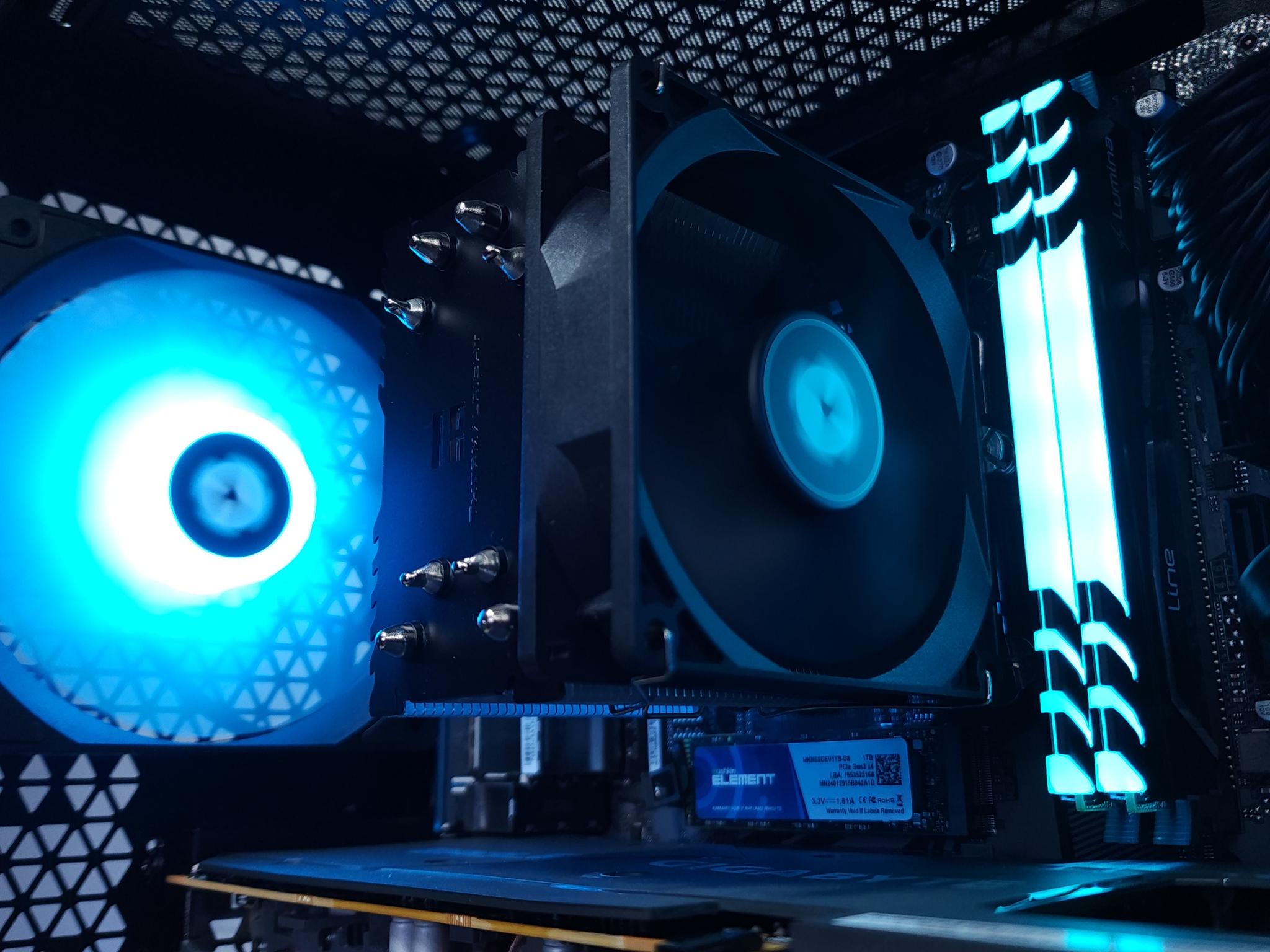 💙🖤1080p Gaming | RX 6600 | Core i3 12100F | 16GB 3200MHz | 1TB NVMe SSD