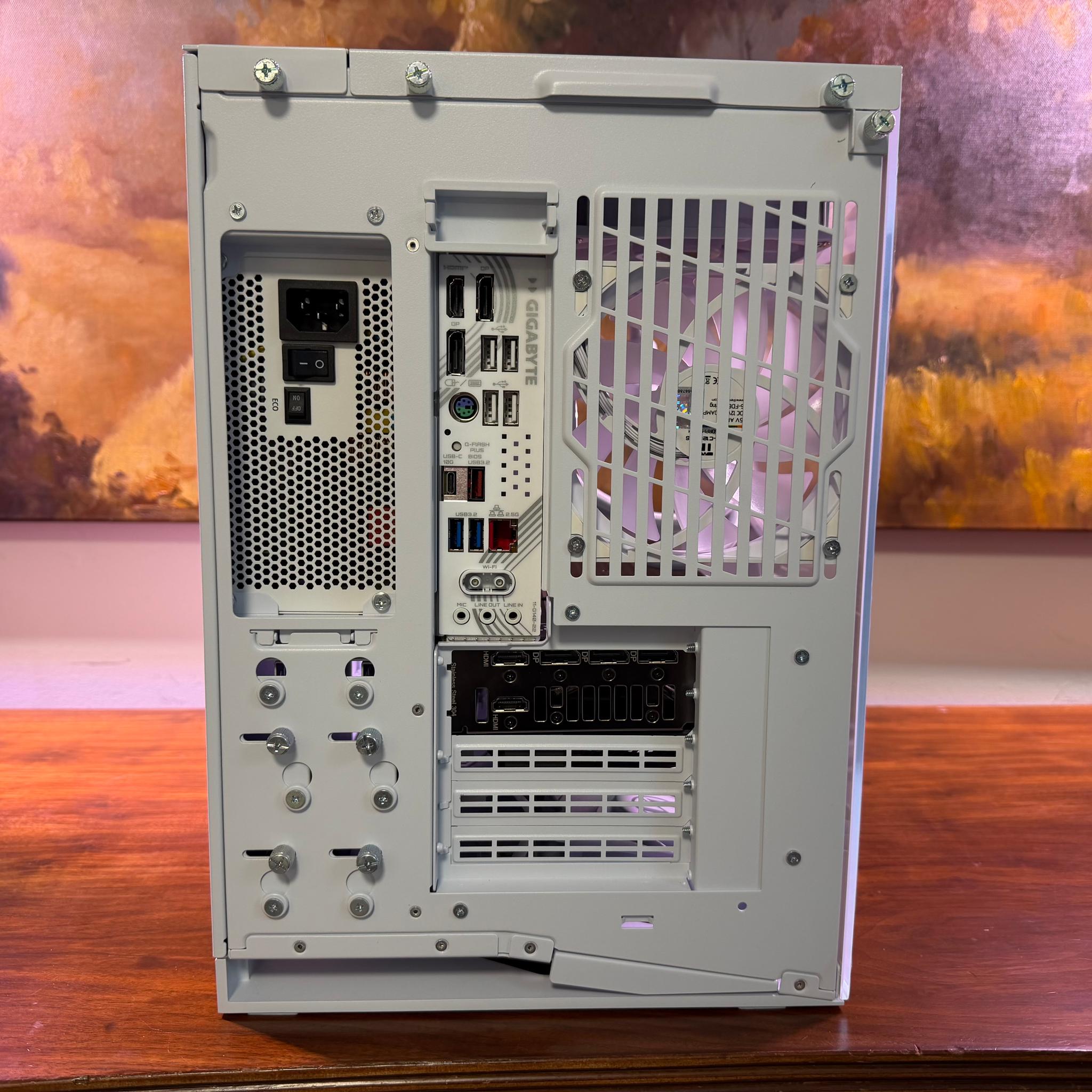 Custom Built PC - Ryzen 7 7700X | RTX 5070 TUF | 32GB DDR5 | 2TB SSD