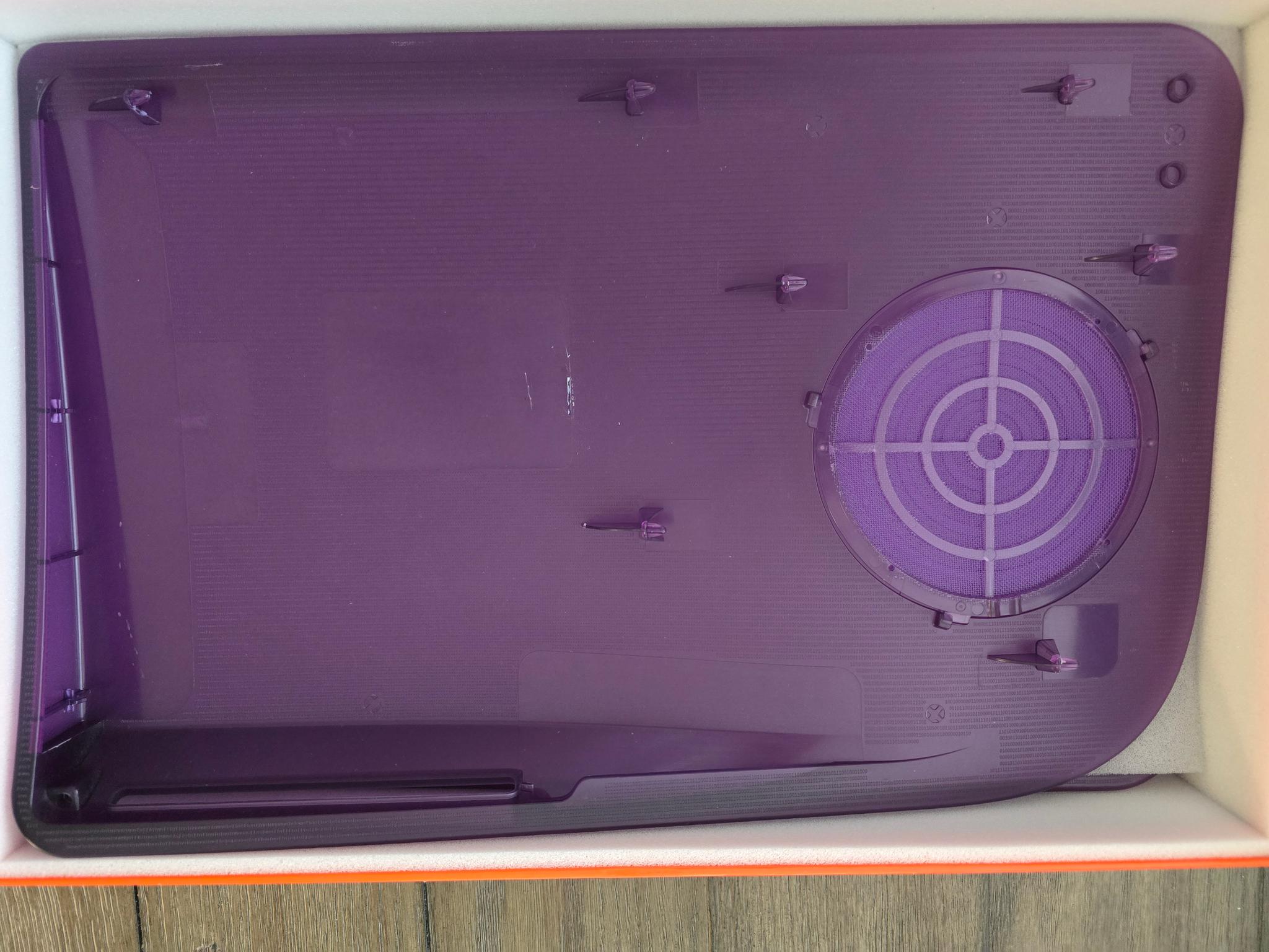 Sony Dualsense Edge and OG PS5 Plates