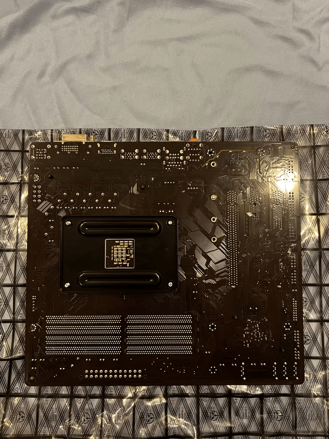 GIGABYTE B450M-D3SH