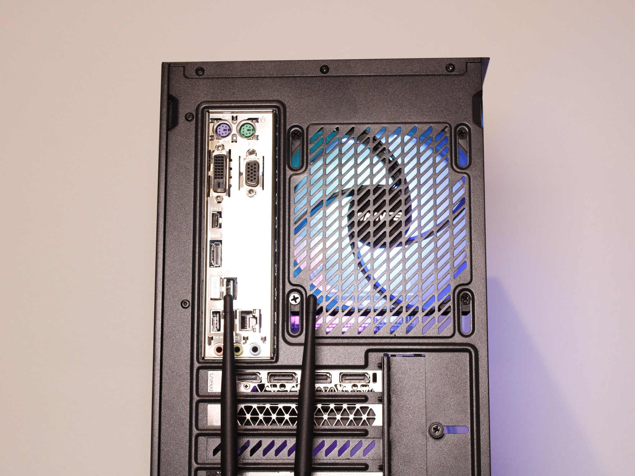 Gaming PC [RTX 2060][i5 9400f][16GB RAM]