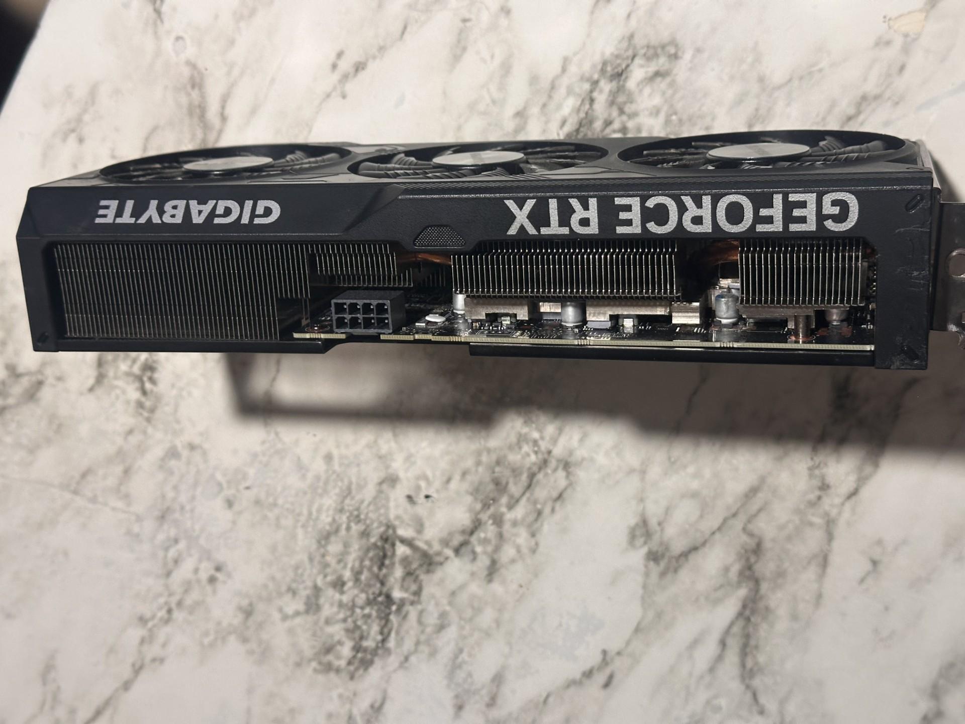 GIGABYTE GeForce RTX 4070 WINDFORCE 2X OC 12G
