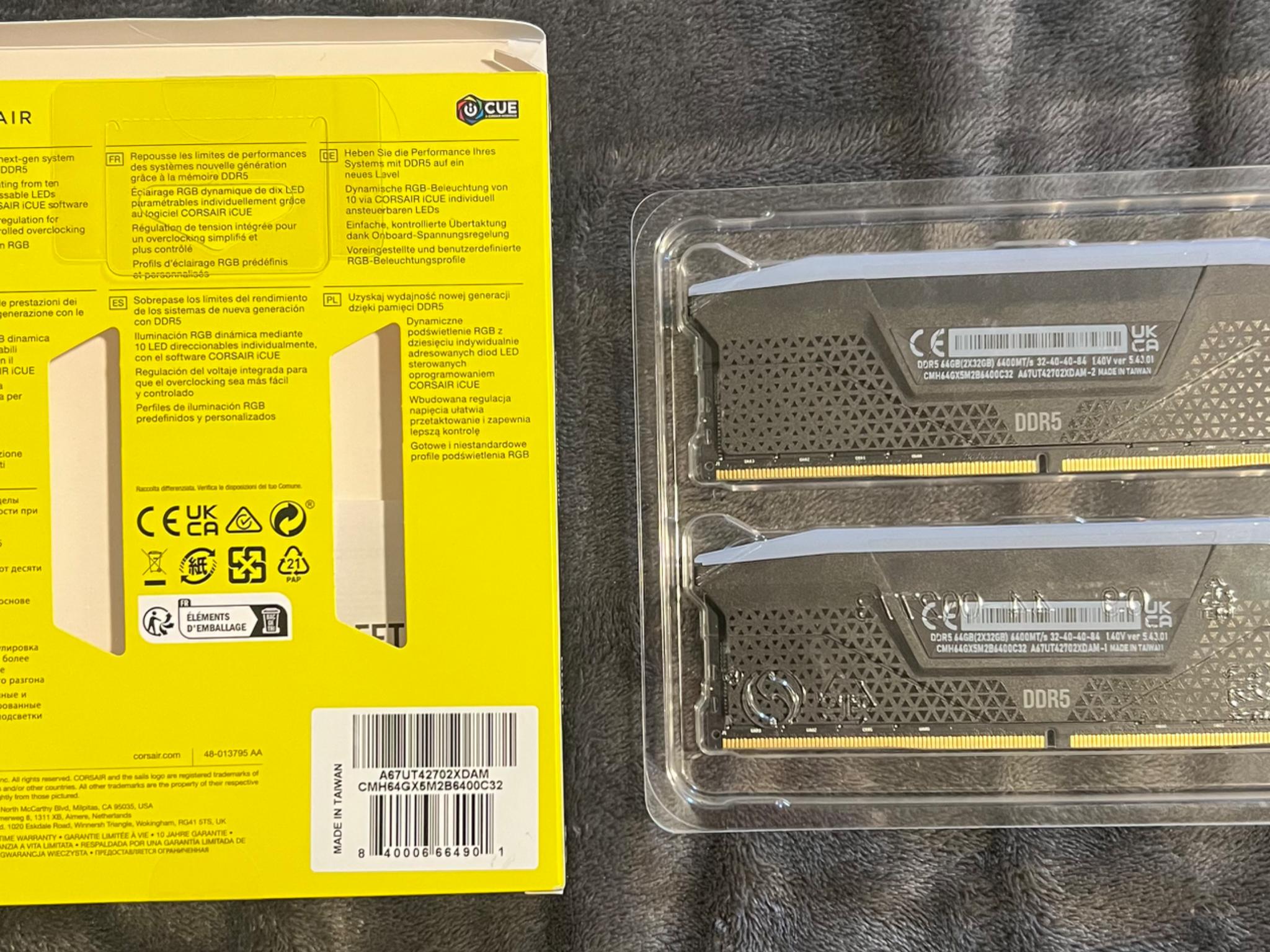 Corsair Vengeance RGB DDR5 64GB (2x32GB) CL32-40-40-84 1.40V 6400MT/s Intel XMP ICUE Compatible