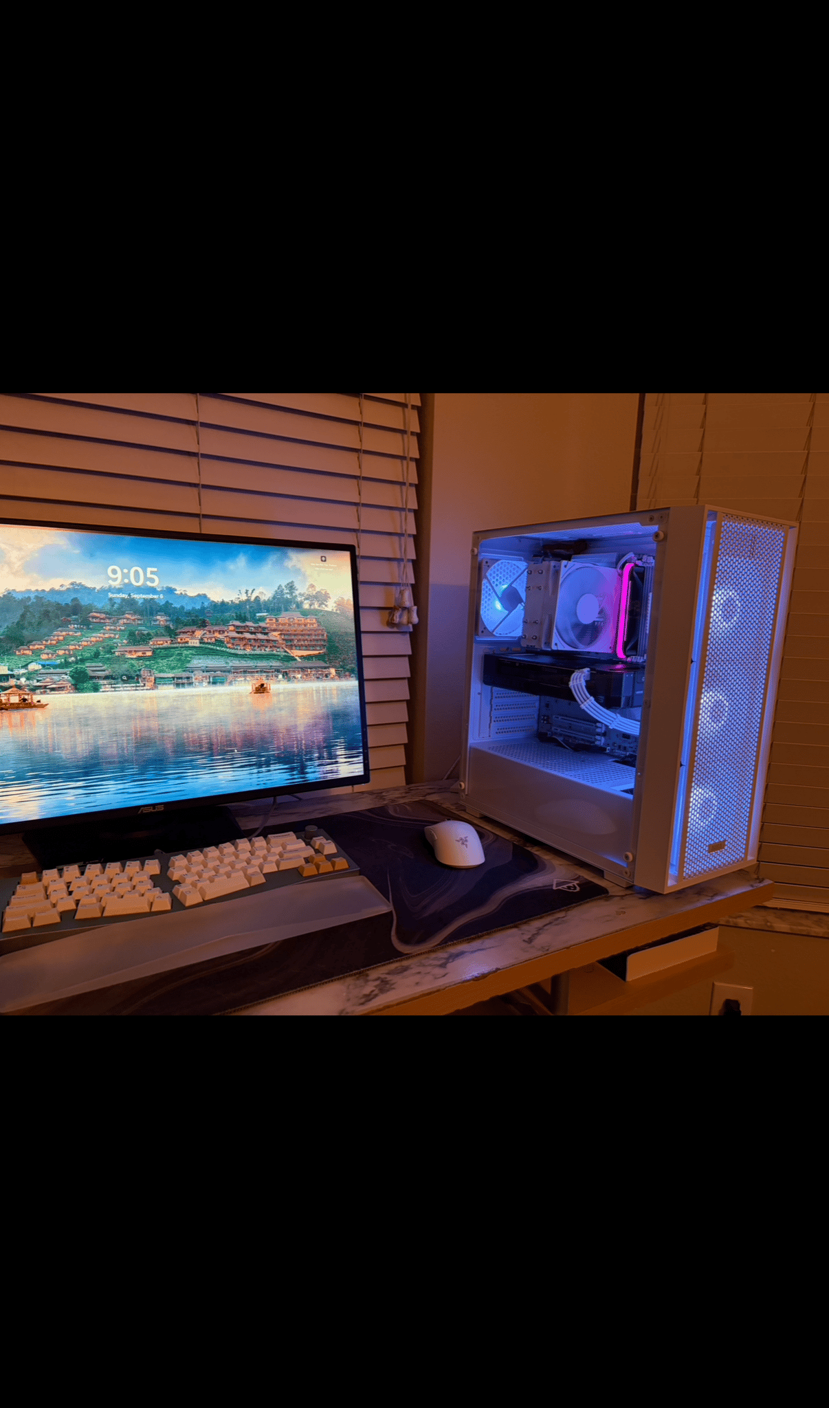 GeForce RTX 4070 Custom Gaming PC – Ryzen 7 9700X, 32GB DDR5, 2TB NVMe SSD