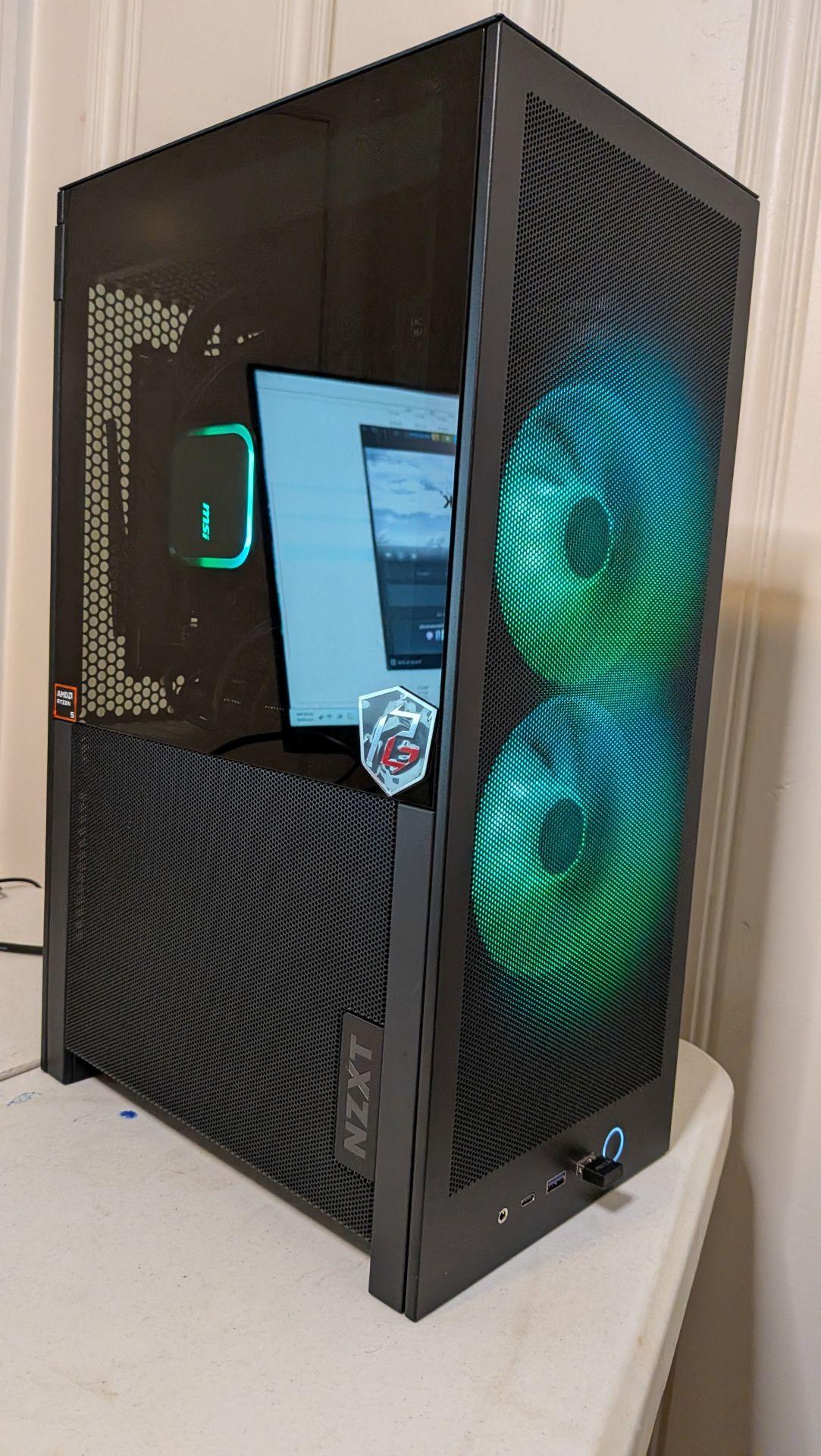 New NZXT H2 Flow Mini PC Custom Build TechBAWSE Teeny Tower AMD/RTX 5070