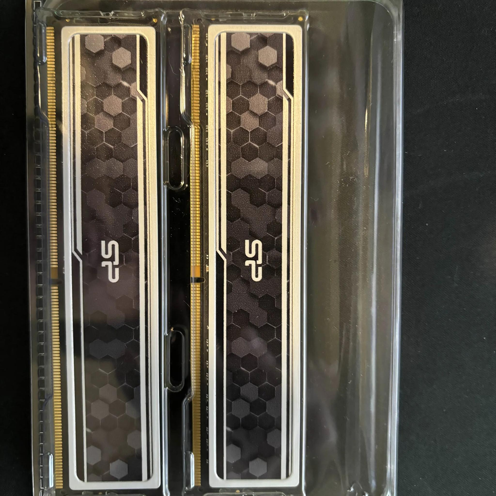 Silicon Power Value Gaming DDR4 RAM 16GB (2x8GB) 3200MHz