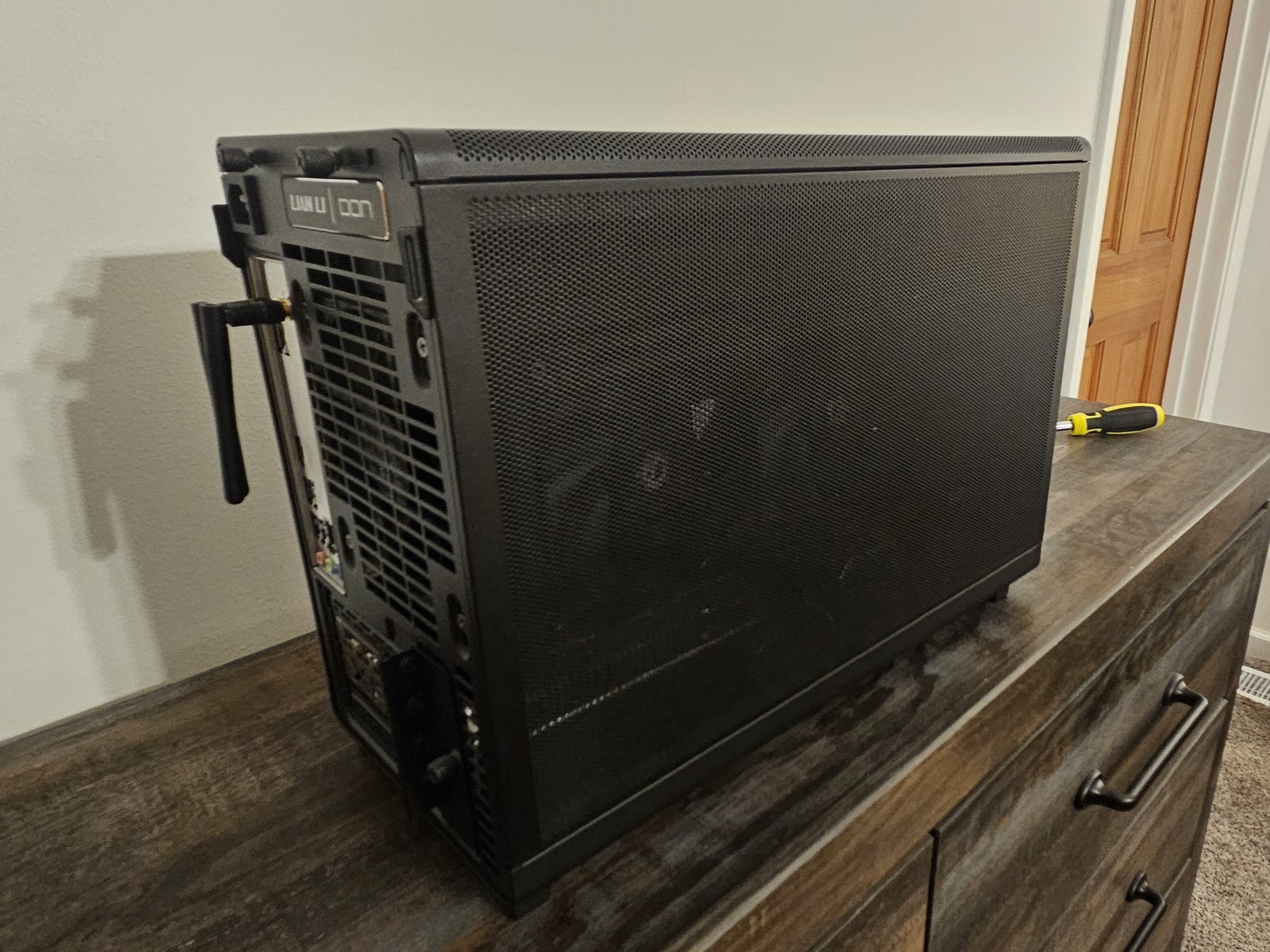 AMD Ryzen 7 5700X3D + RX 6750 XT Blackout 1440p Pure Performance Gaming PC