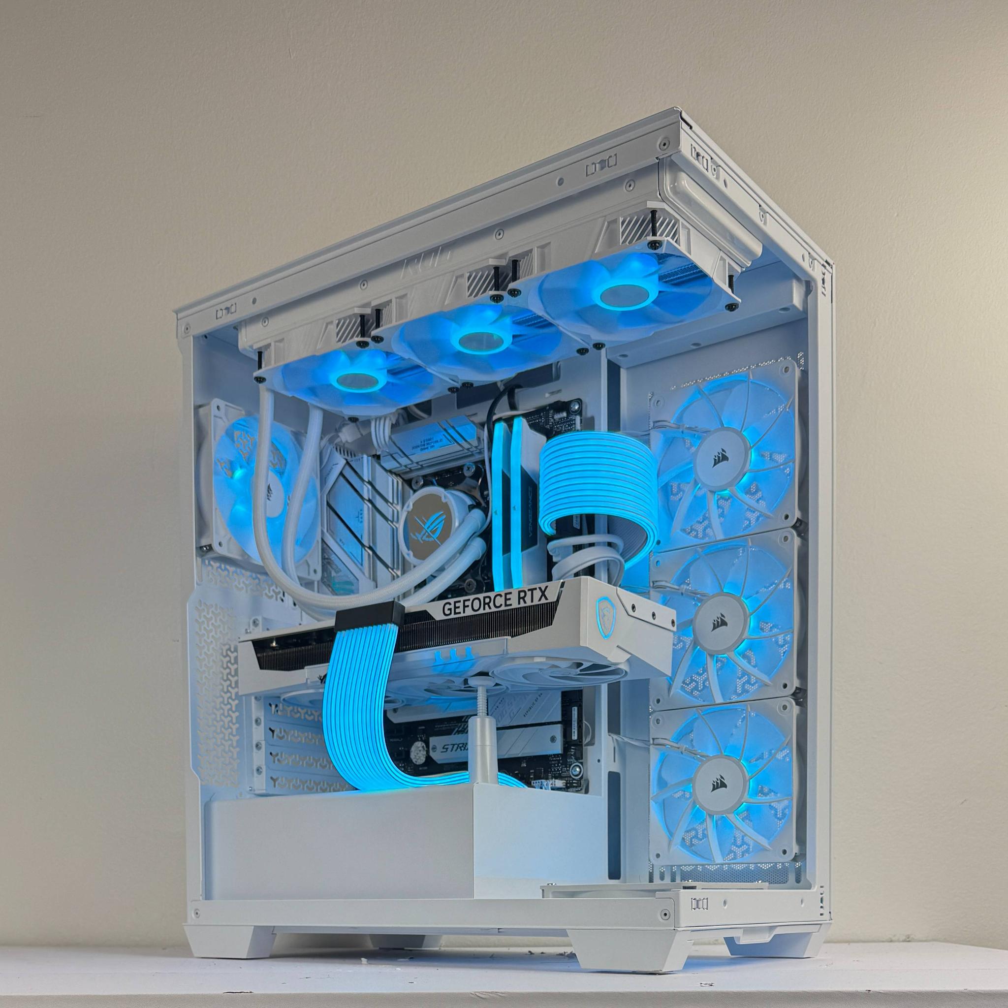 🧊Cryostorm🧊  | 1440p Streaming PC | Ryzen 7 7800X3D | MSI RTX 5070 | 32GB DDR5 6000MHz