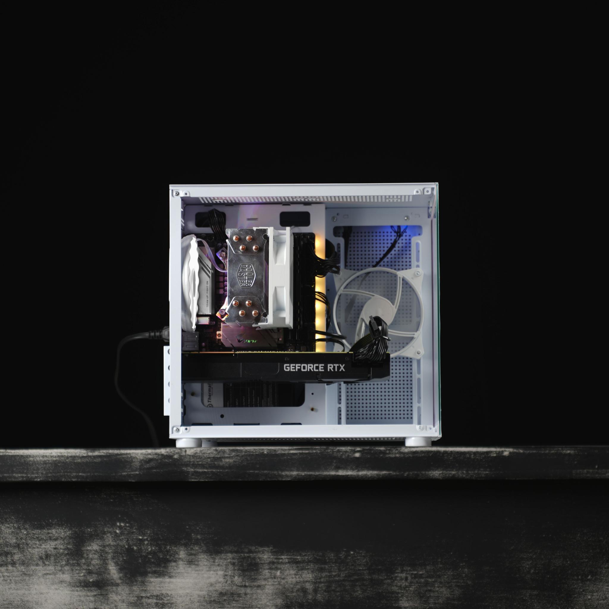 \ WF-51 / RTX 2080 Intel Core i7 9700F .5TB 16GB DDR4 Windows 11 Gaming PC