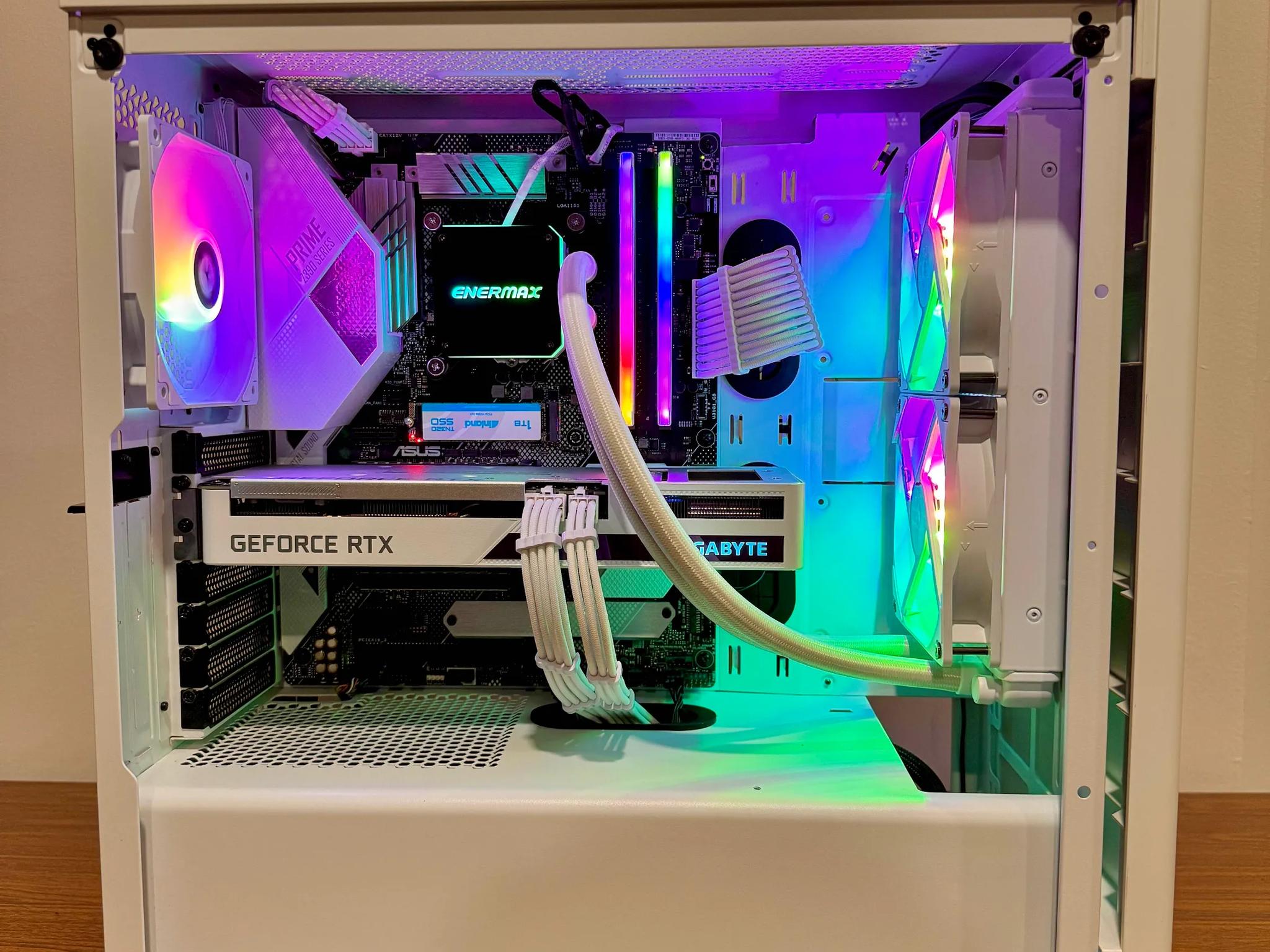 Whiteout Gaming PC ❄️ | i7-9700K + RTX 3060Ti | Fast, Stylish, Battle-Ready