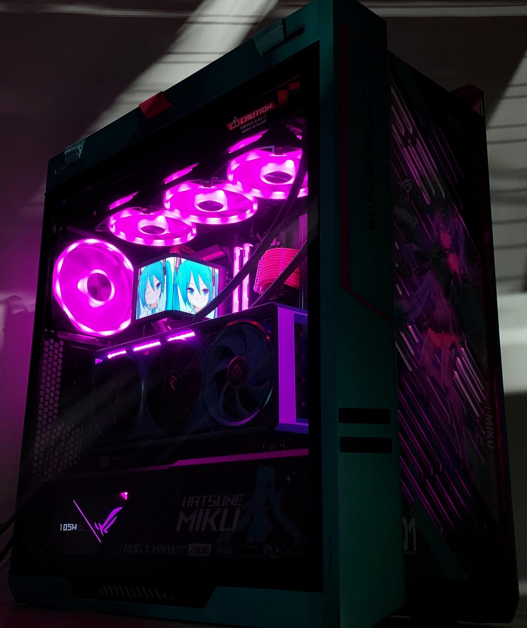 Gaming PC Ryzen 7 9800X3D 32GB 2TB SSD RTX 5080 16GB W11 Hatsune Miku Computer