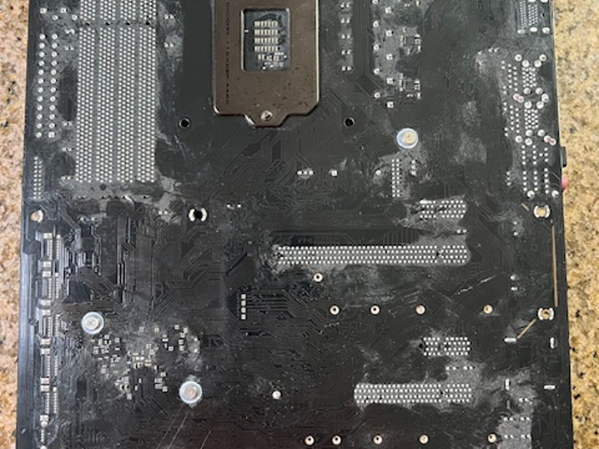 ASRock Z97 Extreme6 LGA 1150 Intel Z97 HDMI SATA 6Gb/s USB 3.0 ATX Intel Motherboard