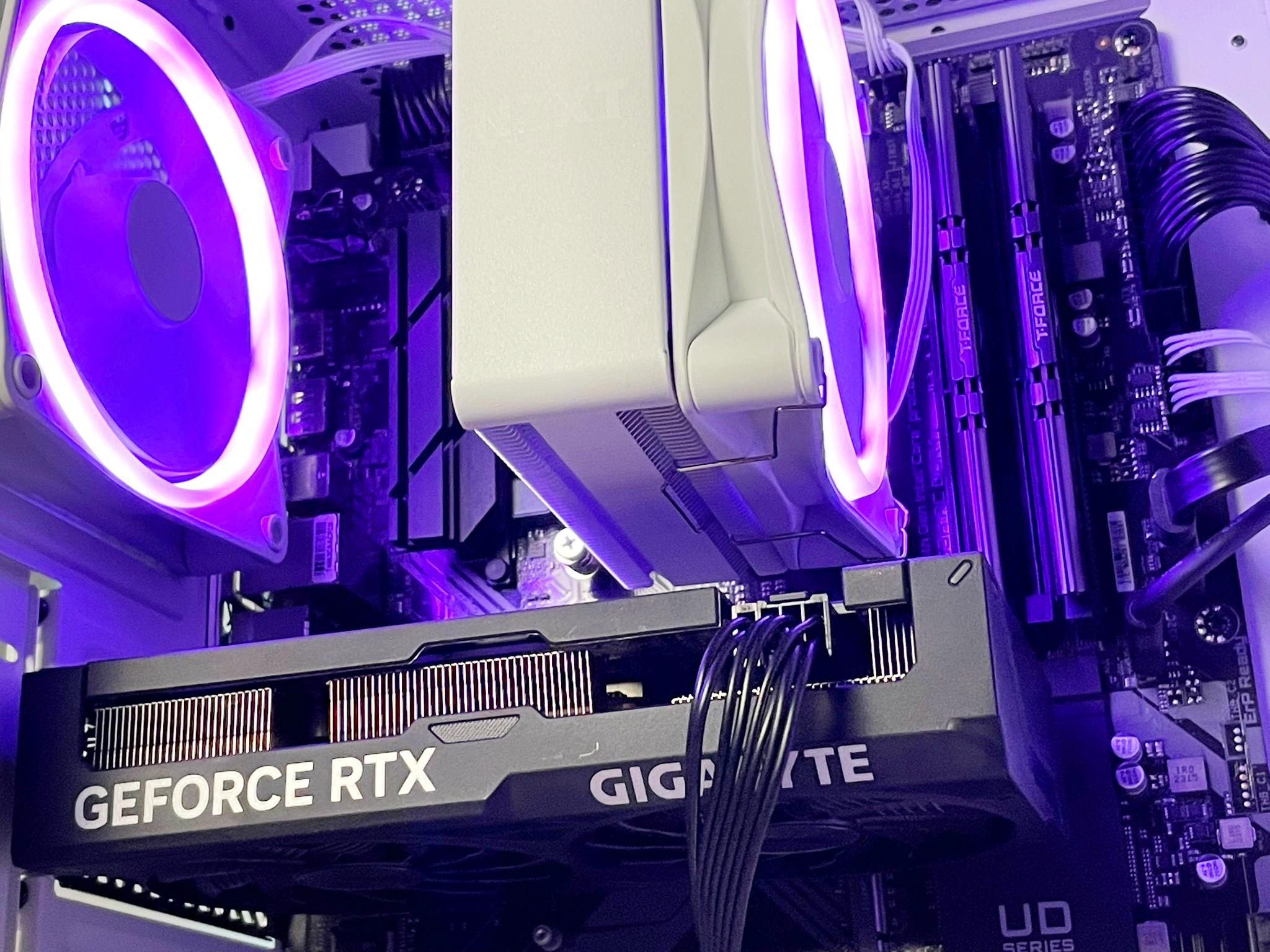 🔥 SNOW Gaming PC - RTX 4060 Ti, i5-12400f, 16gb, 1tb NVME