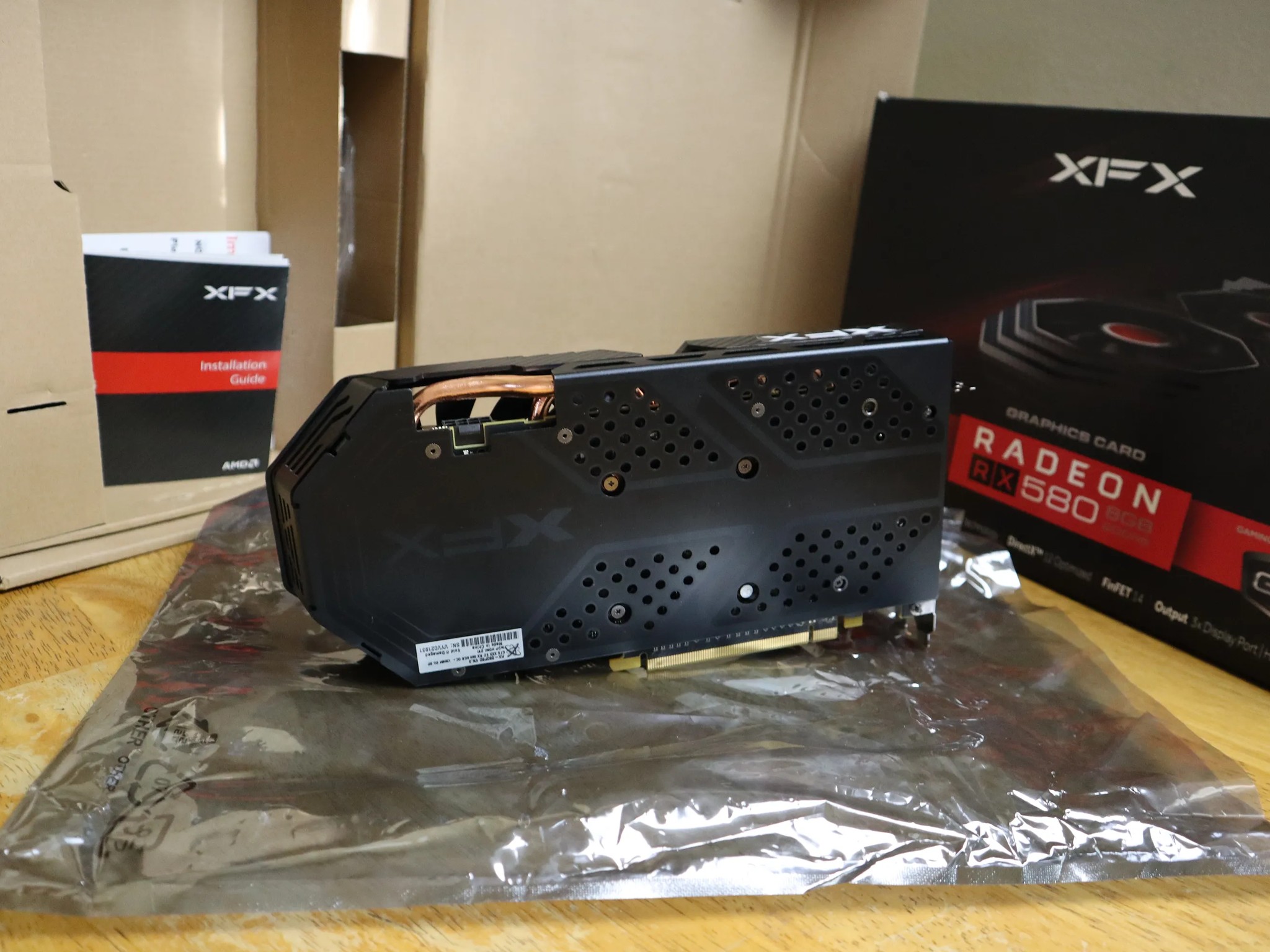 XFX RADEON RX 8 GB GTS 