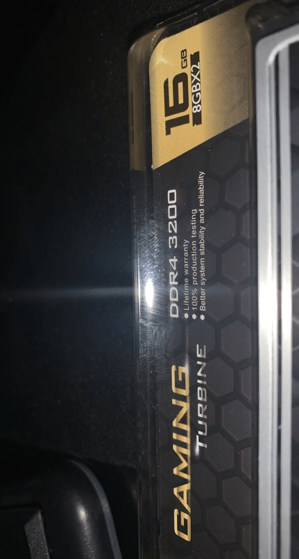 FREE SHIPPING || 16GB (2x8gb) 3200mhz Silicon Power DDR4