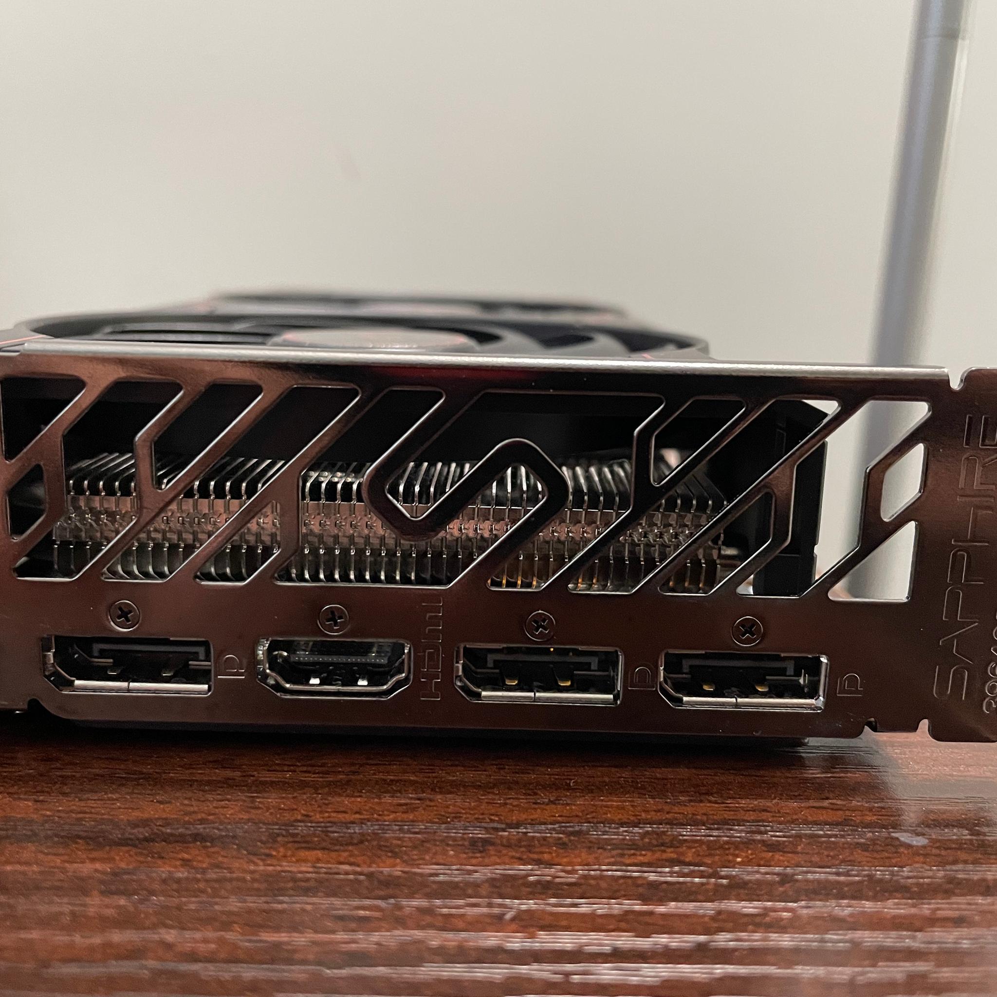 LIKE NEW : Sapphire Pulse Radeon RX 6600 8 GB GDDR6 Video card 