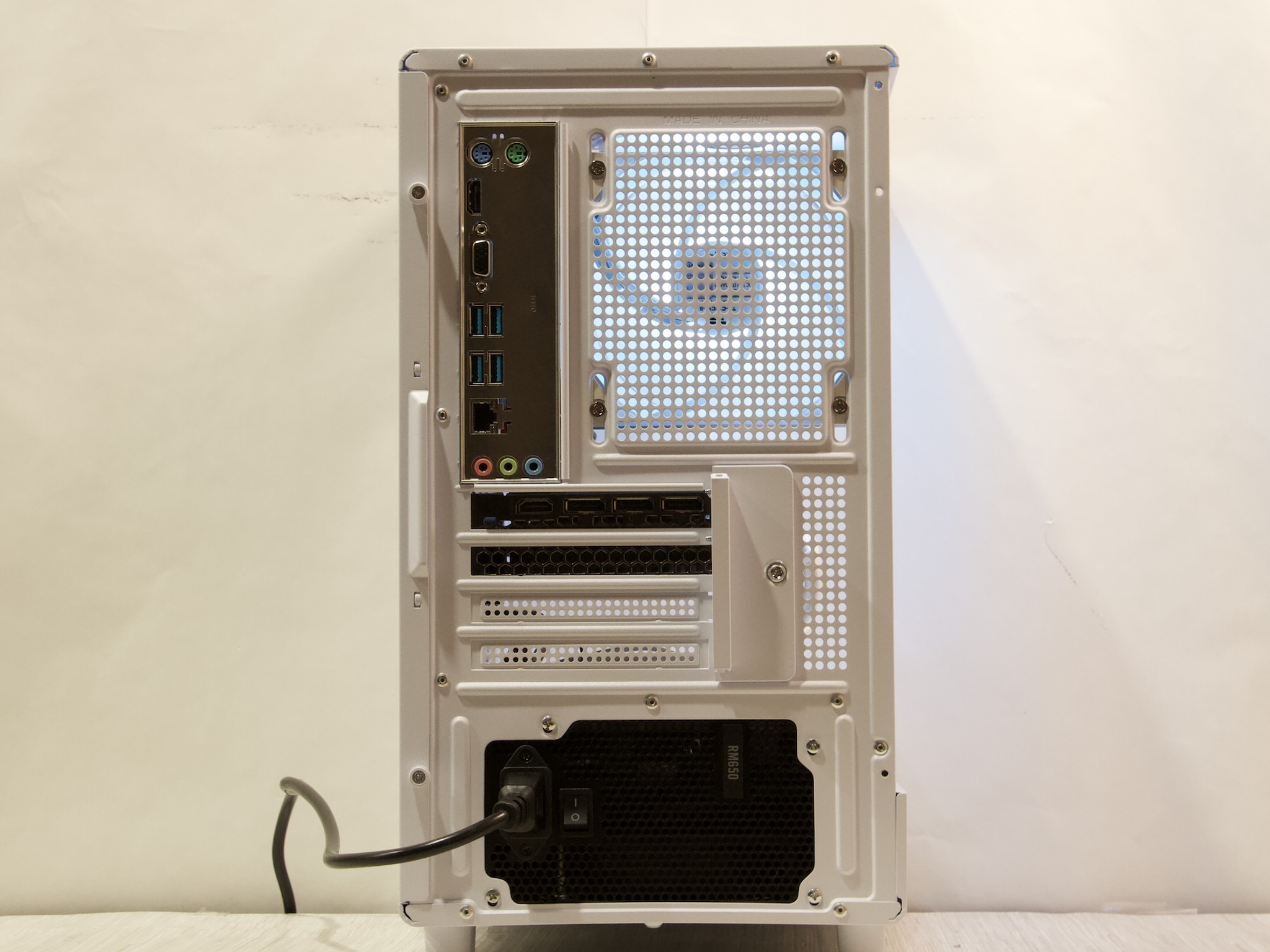 RTX 3070, Ryzen 5 3600, 16GB DDR4, 1TB NVMe SSD, WiFi - Custom Gaming PC