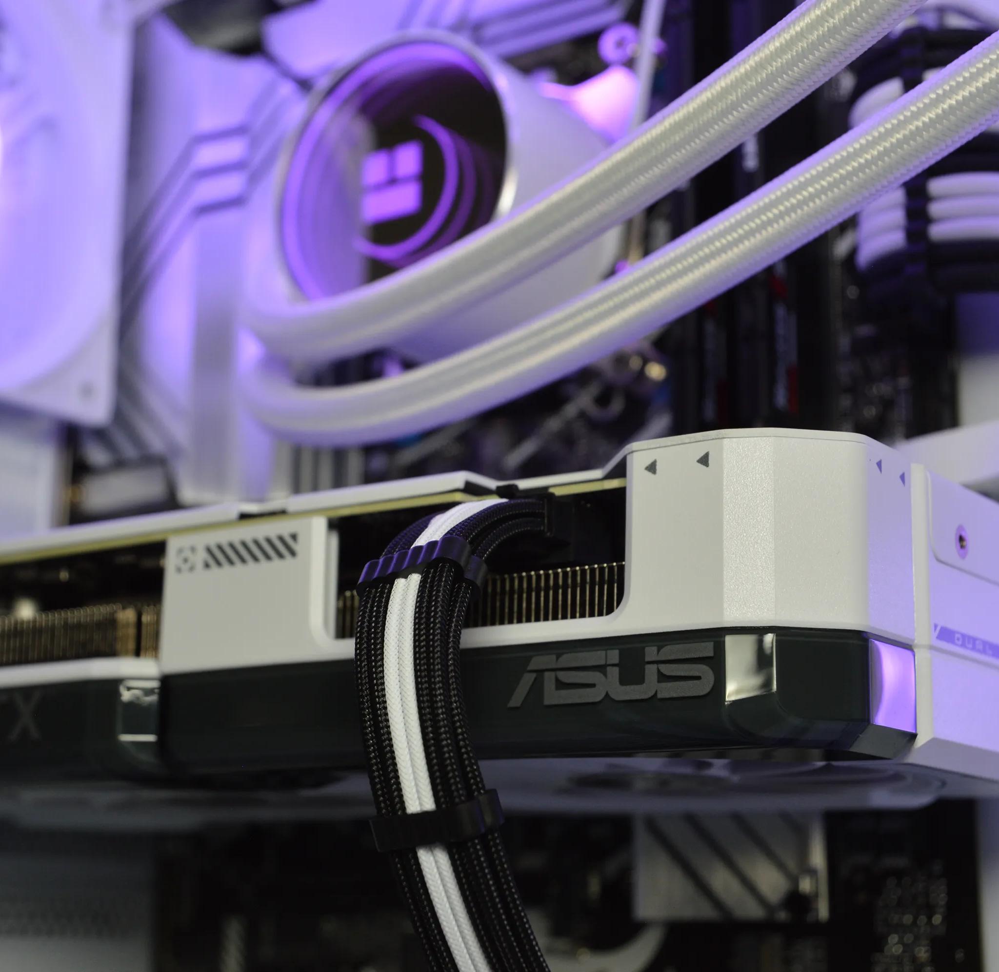 👑⚡| RTX 4070 SUPER 12GB| INTEL i9-12900K | 32 GB DDR5 RAM | 2TB GEN 4 NVME SSD | Royal Thunder |
