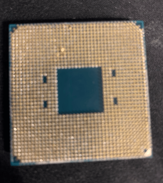 *AS IS* FEW BENT PINS RYZEN 5 3600