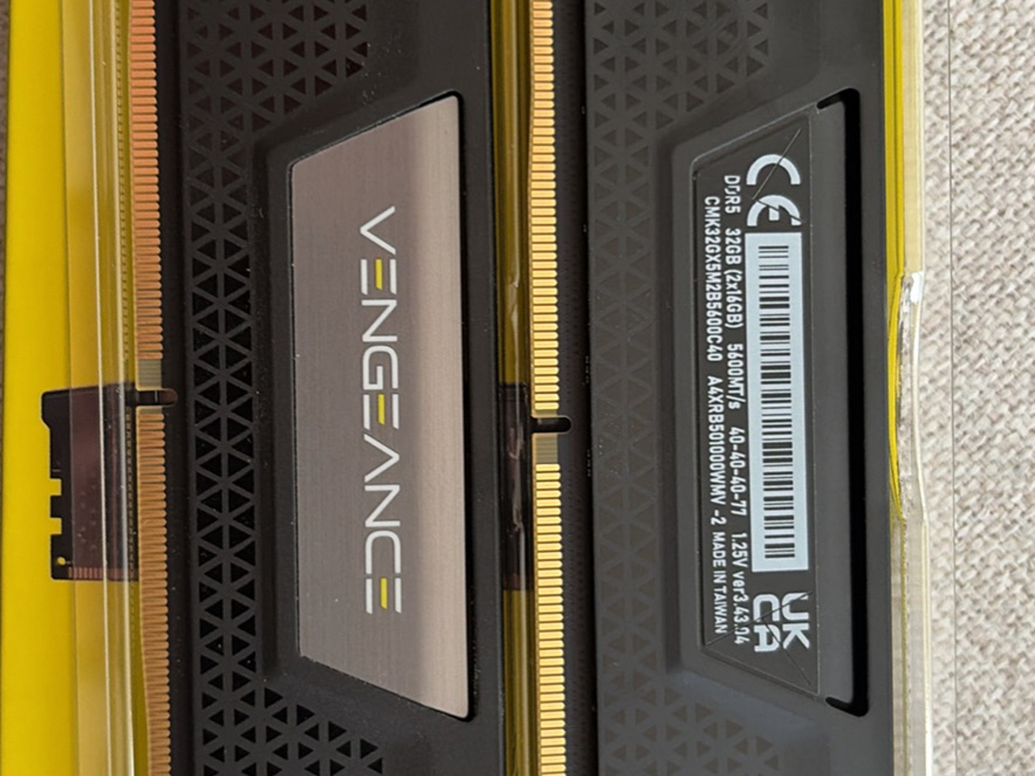32Gb DDR5 Corsair Vengeance 5600MHZ
