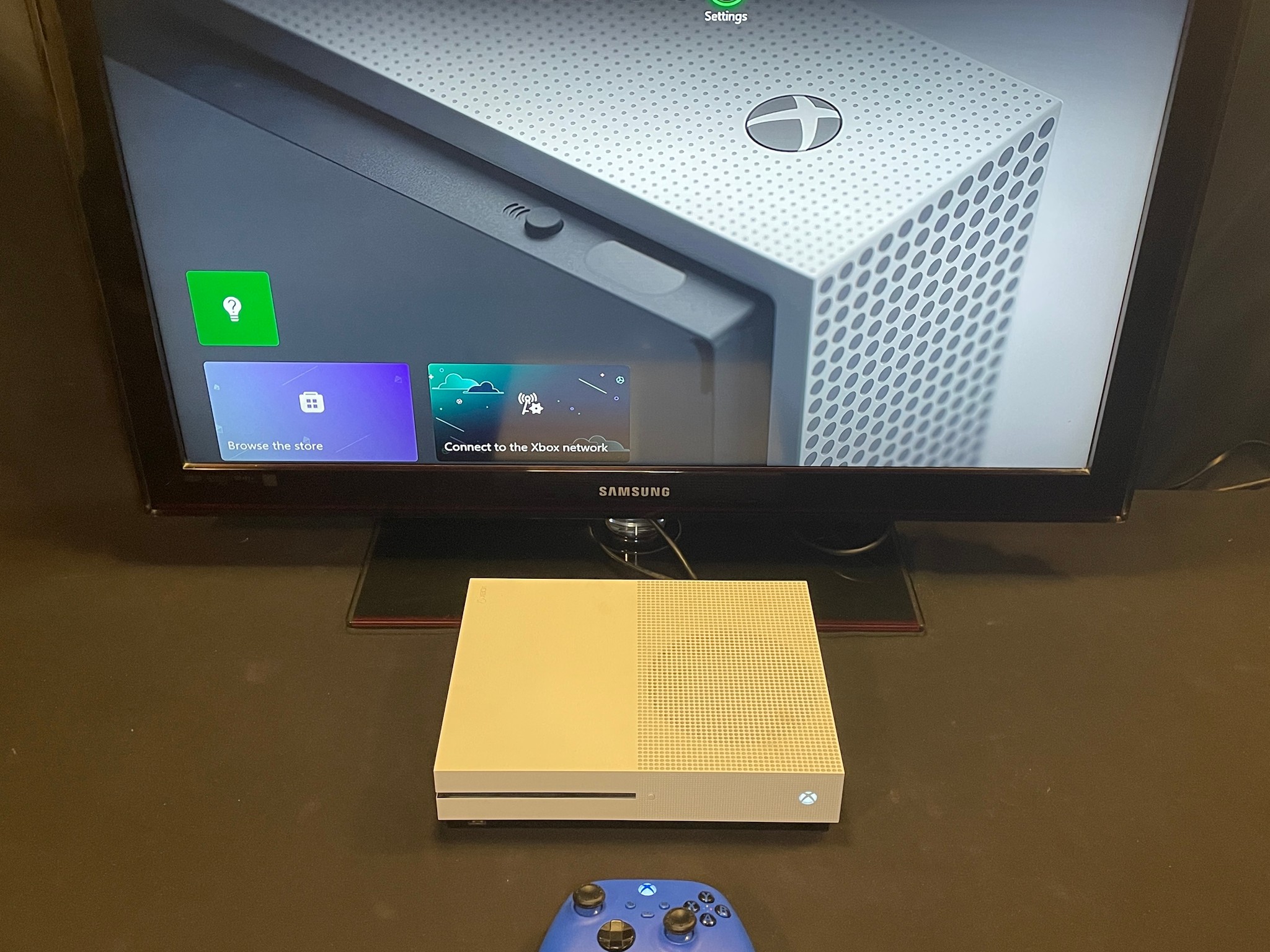 Xbox One S With Blue Controller