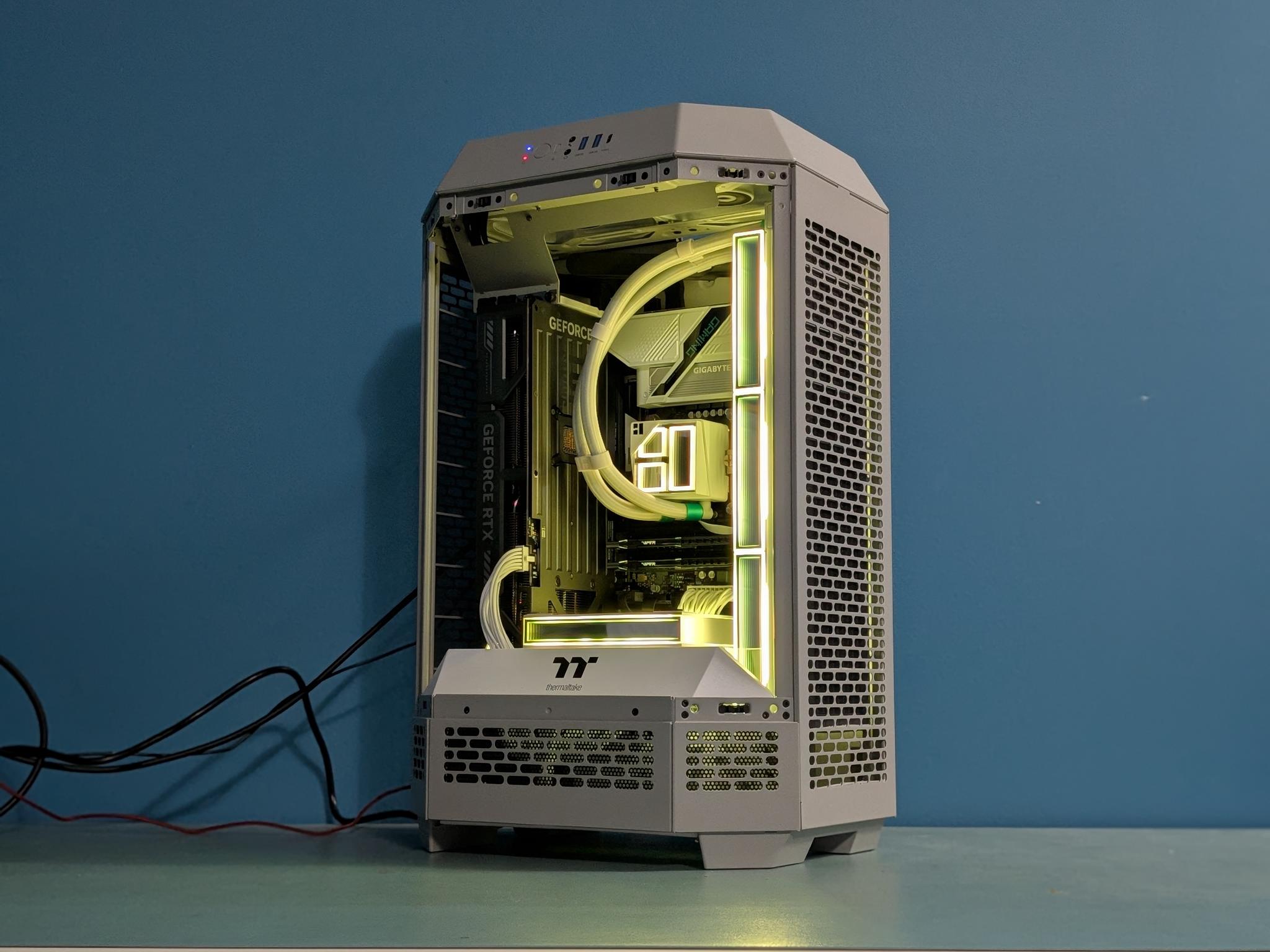 The Sci-Fi Powerhouse: RTX 5070 / i5-14600K / Tower 300 Limestone Edition
