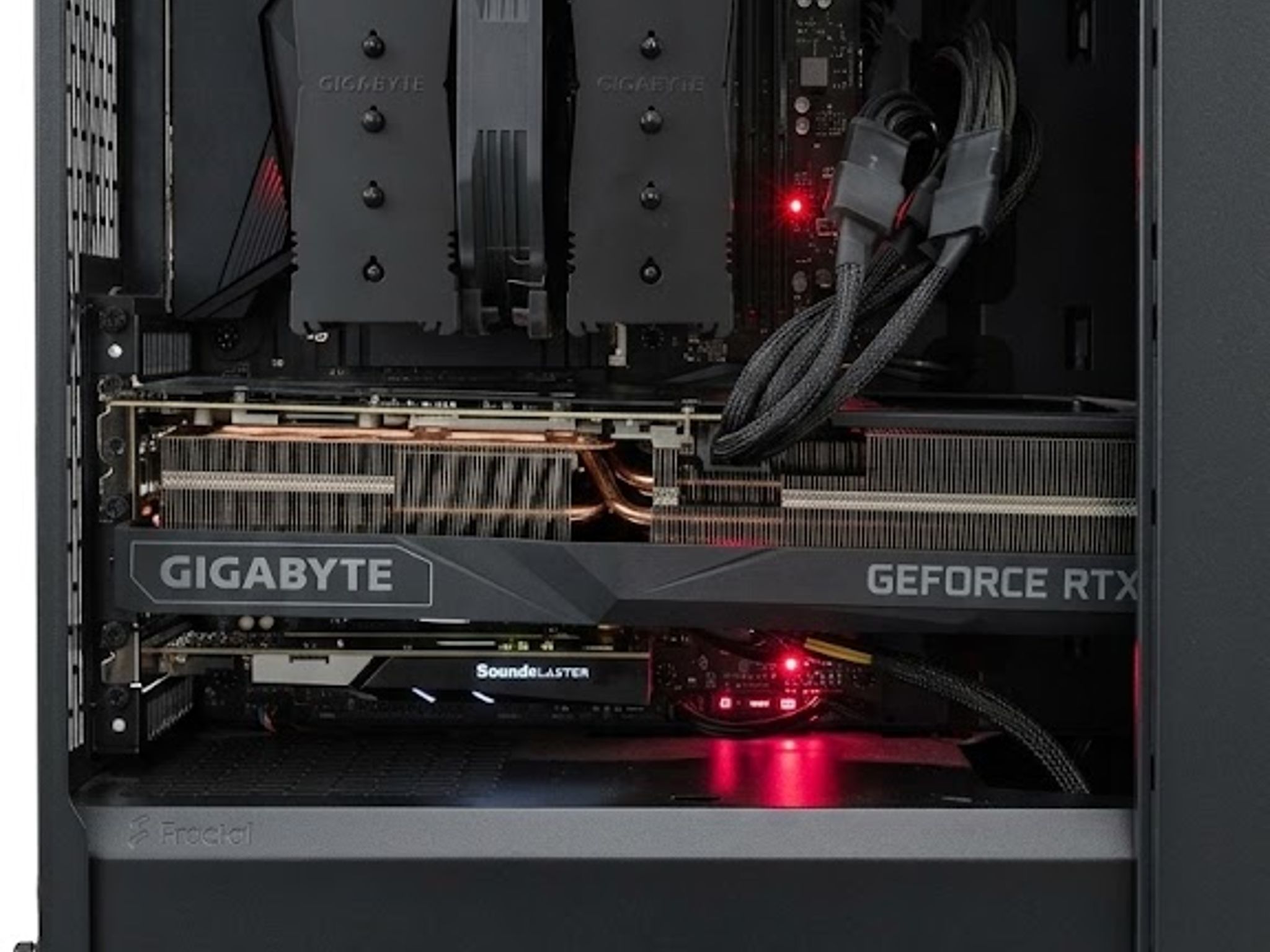Ultimate Gaming PC and Workstation / 32 core AMD CPU / RTX 4090 / 4k 240hertz OLED Monitor