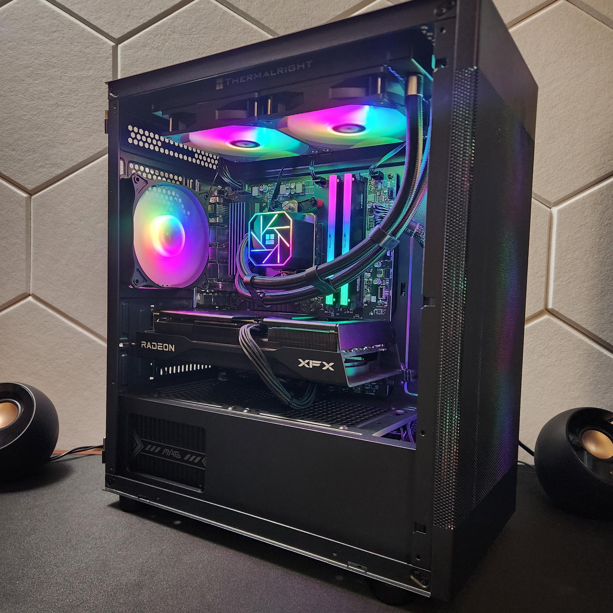 "Entry Level 1440p Gaming PC" RX 9060 XT 8GB | Ryzen 7 3700X | 32gb DDR4 3200Mhz | 1Tb SSD | WIFI+BT