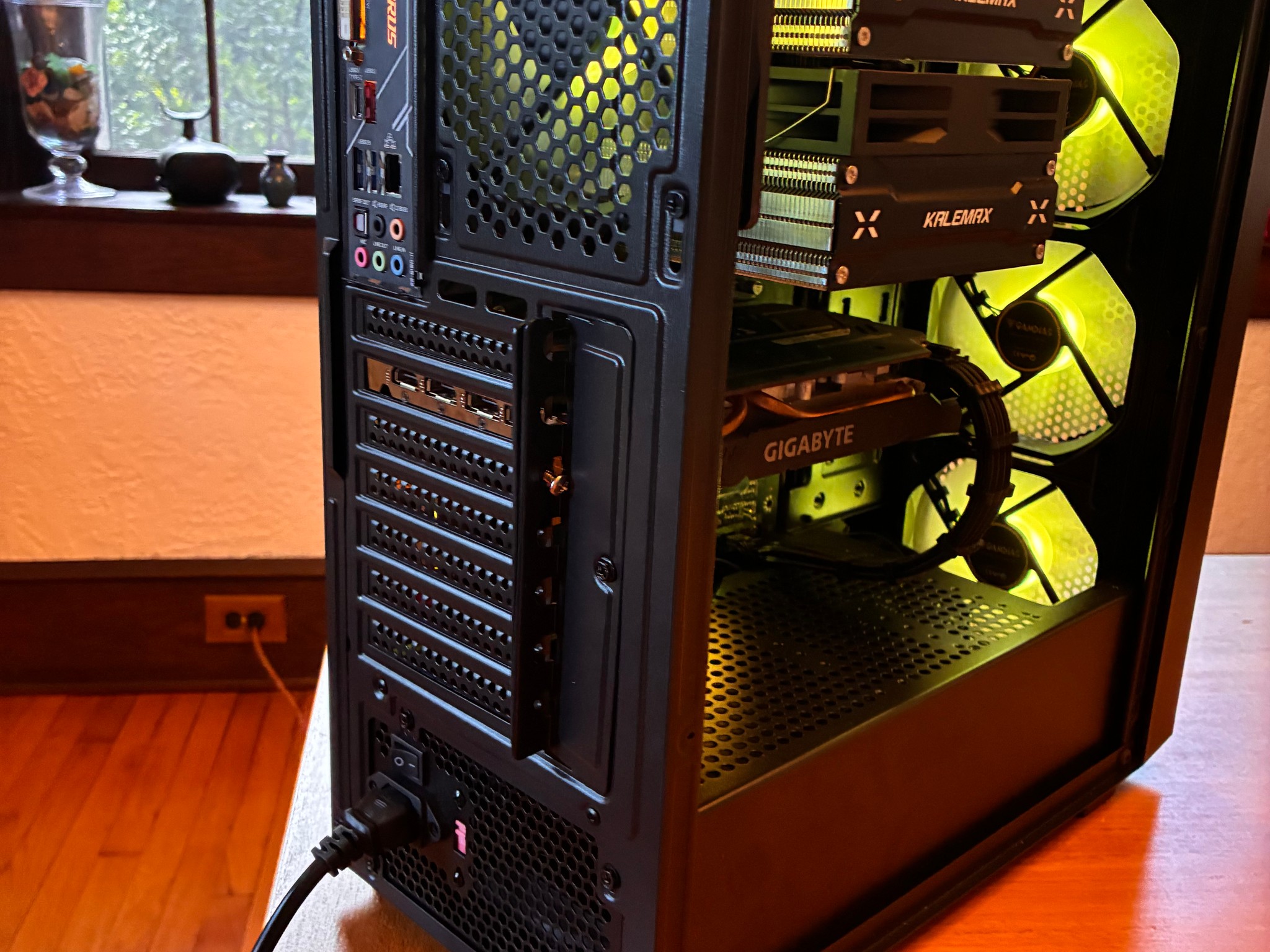 *Mid level Gaming PC*