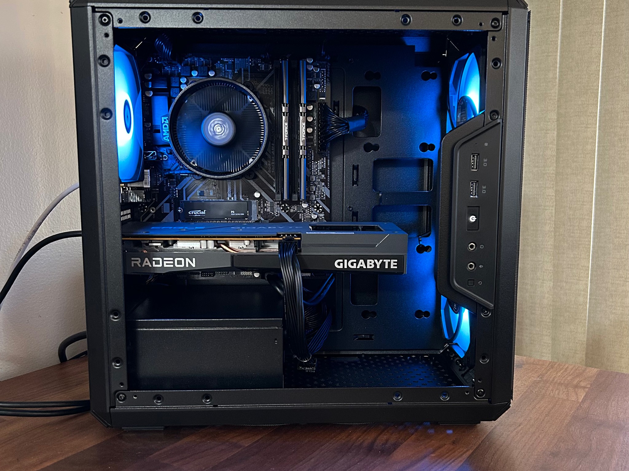 **HOLIDAY SPECIAL** RX 6600 | Ryzen 5 3600 | 1TB SSD | Entry Level Beast V22