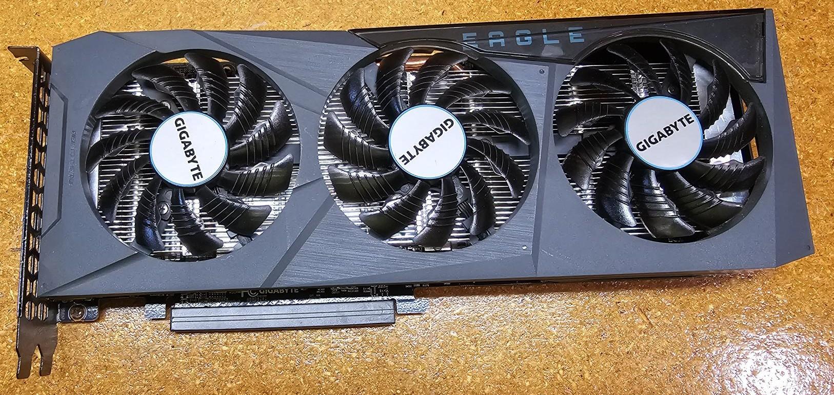 Gigabyte Radeon™ RX 6600 XT EAGLE 8G - GV-R66XTEAGLE-8GD