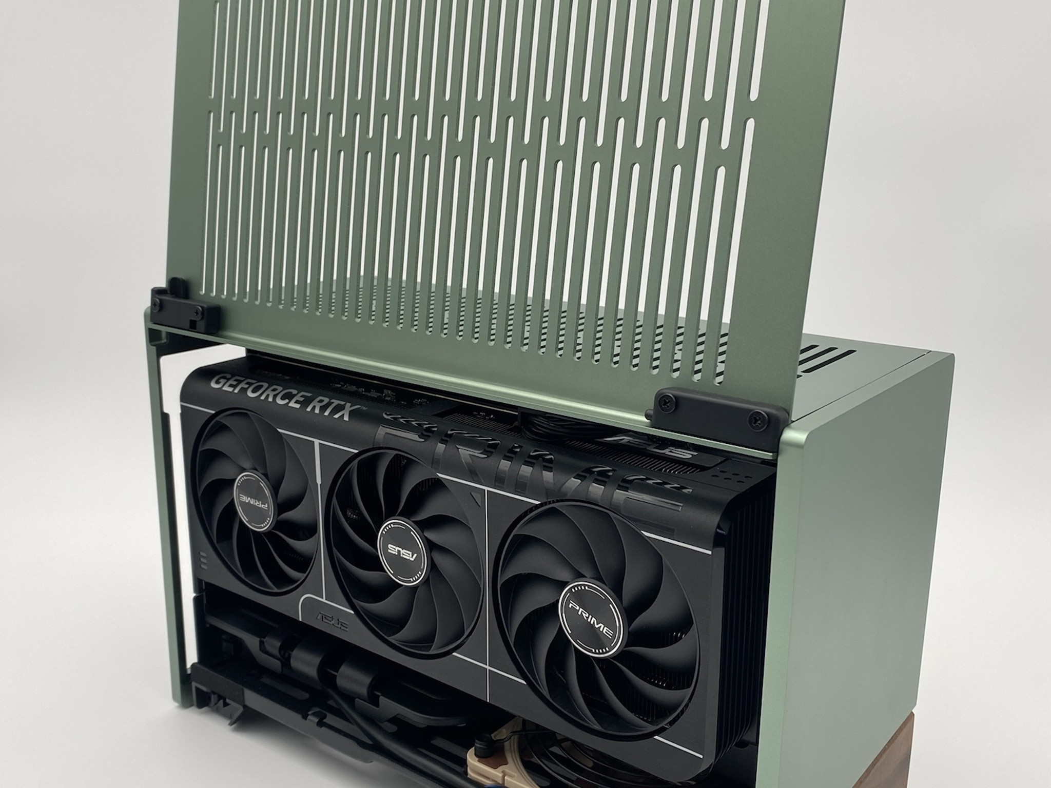 End Game Terra | 5080 | 9800X3D | 32GB DDR5 | 2TB Storage