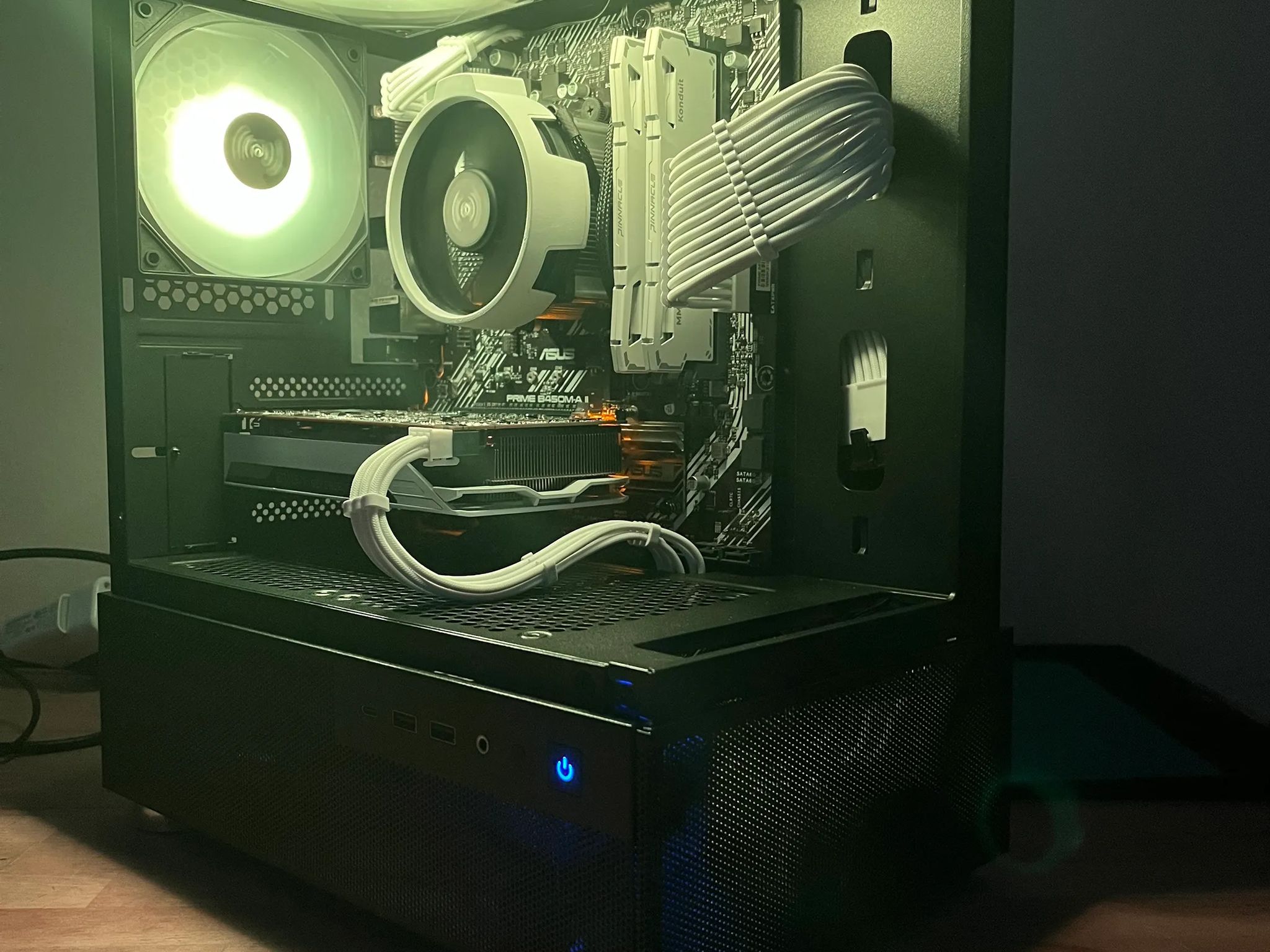 Gaming PC! (GTX 1060 + Ryzen 5 + 16GB) Black Friday Sale!