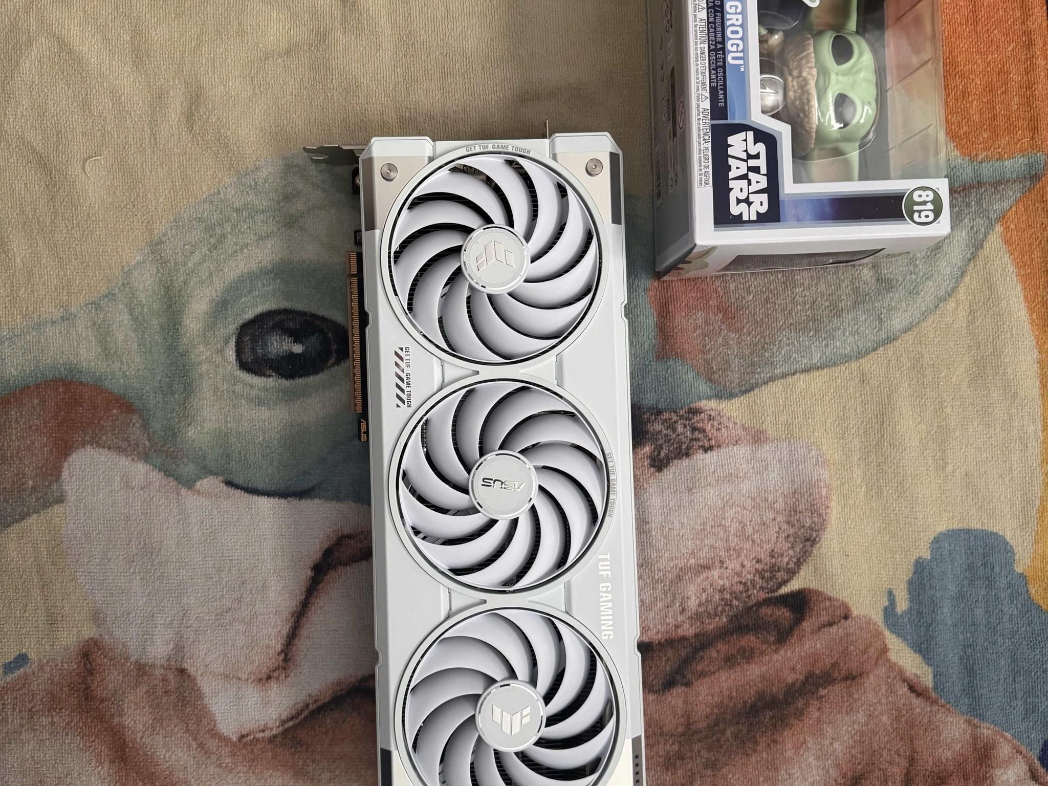 ASUS TUF Gaming GeForce RTX 5070 Ti OC Edition - Image 4