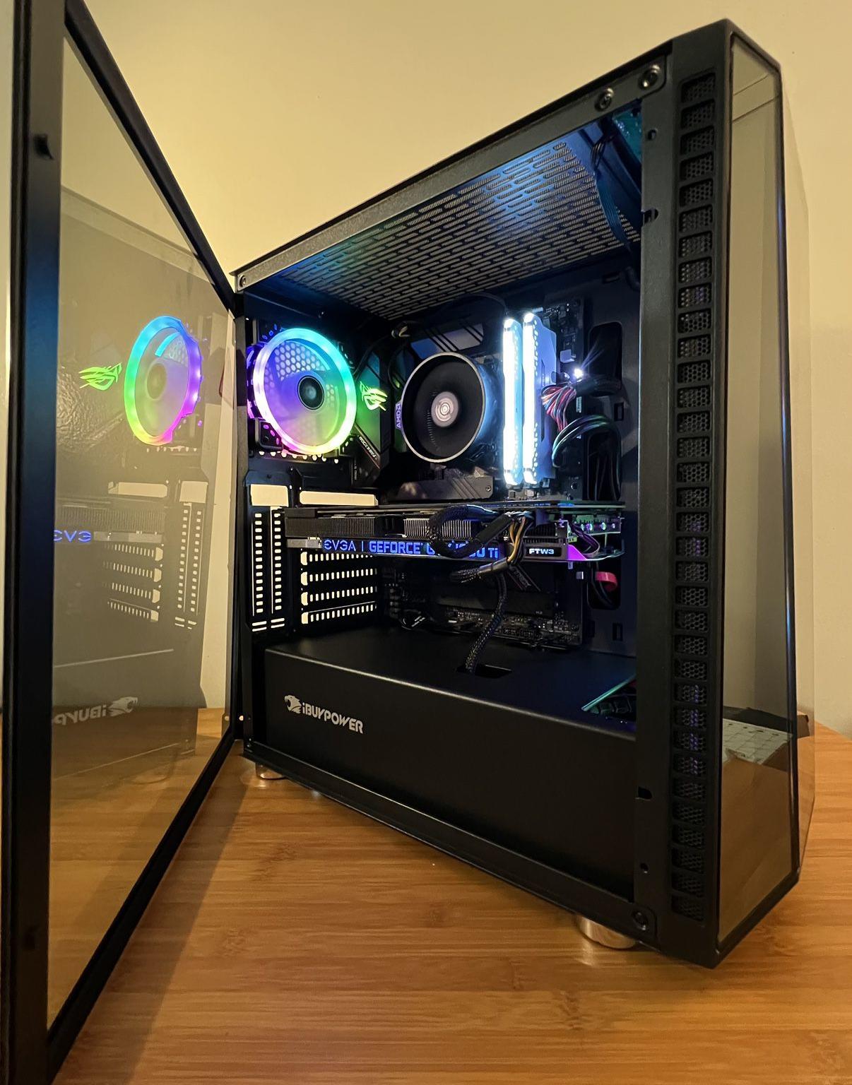 Gaming PC | Ryzen 9 3900X | GTX 1080 Ti | 16GB Ram | 2TB Storage | Wifi